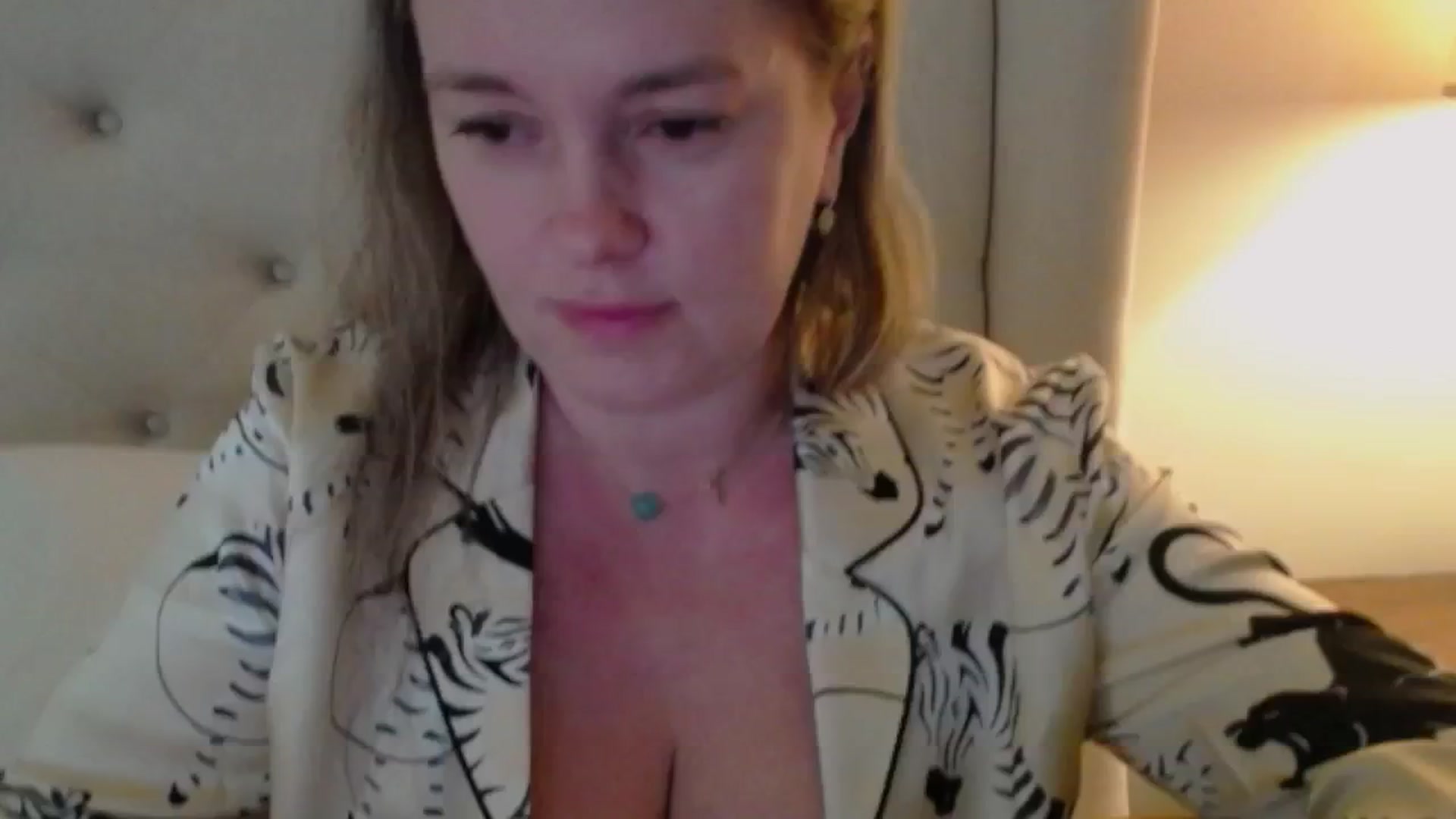 Gallery image thumbnail from J0llye's myfreecams stream on, 11/15/2024, 16:53 image 16 of 20