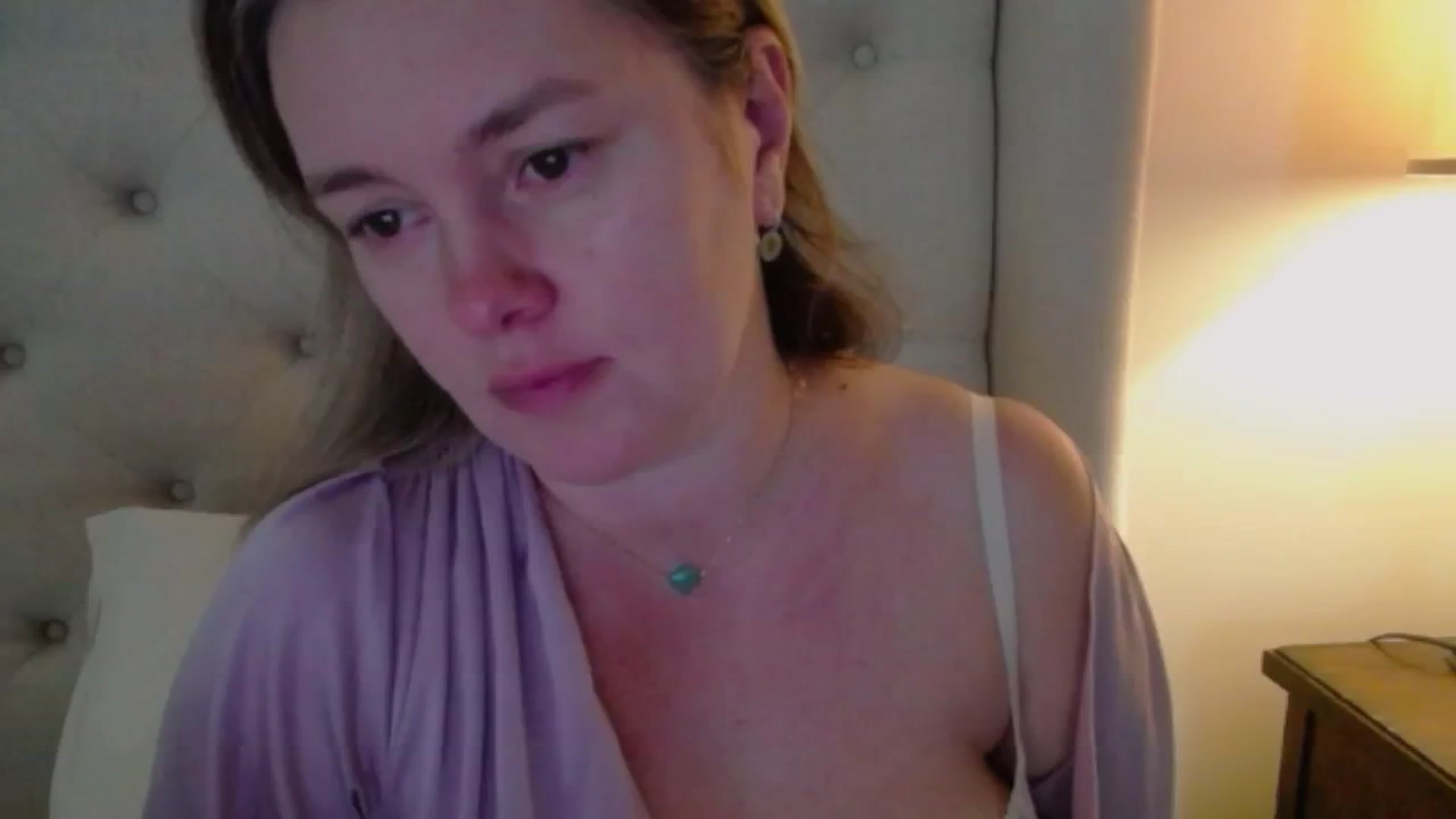 Gallery image thumbnail from J0llye's myfreecams stream on, 11/20/2024, 17:52 image 3 of 20