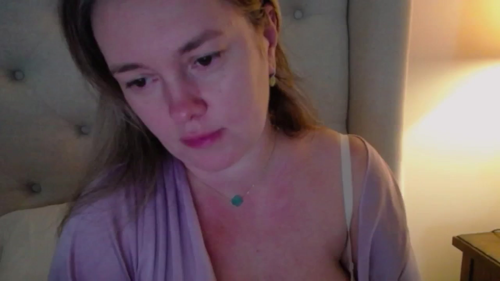 Gallery image thumbnail from J0llye's myfreecams stream on, 11/20/2024, 17:52 image 13 of 20