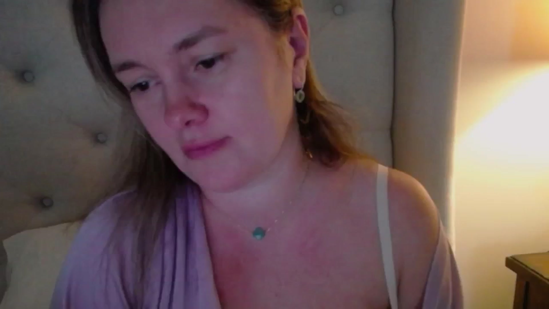 Gallery image thumbnail from J0llye's myfreecams stream on, 11/20/2024, 17:52 image 19 of 20