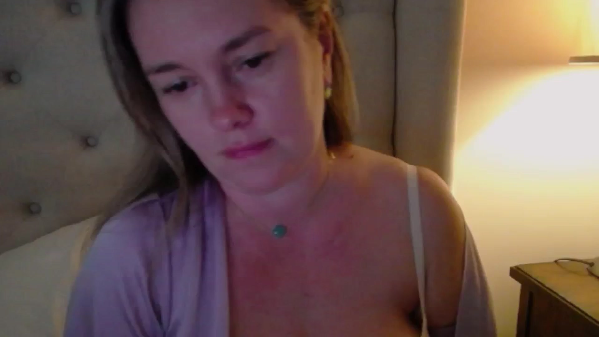 Gallery image thumbnail from J0llye's myfreecams stream on, 11/20/2024, 20:52 image 13 of 20