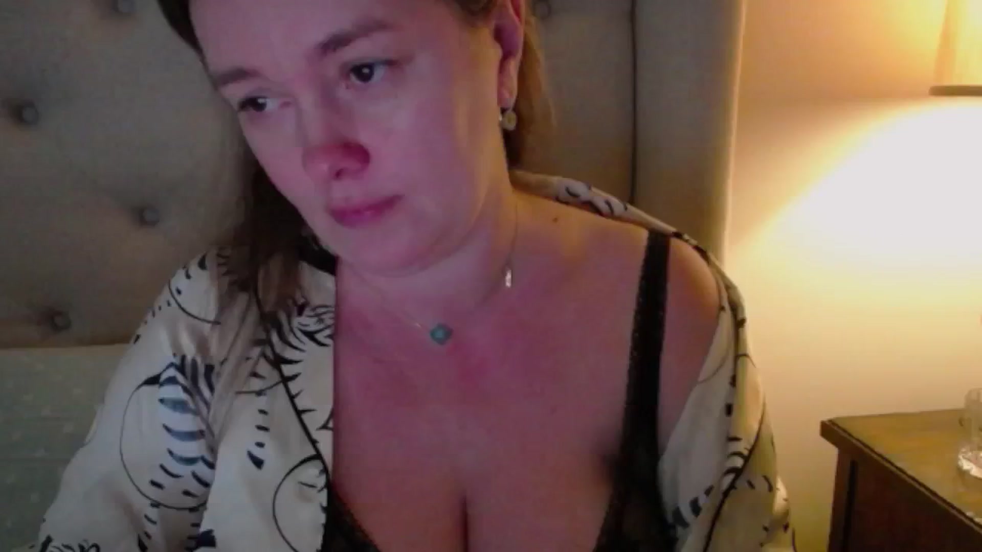 Gallery image thumbnail from J0llye's myfreecams stream on, 12/04/2024, 17:58 image 14 of 20