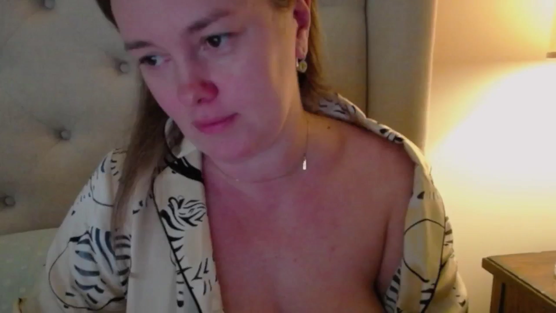 Gallery image thumbnail from J0llye's myfreecams stream on, 12/04/2024, 20:36 image 19 of 20