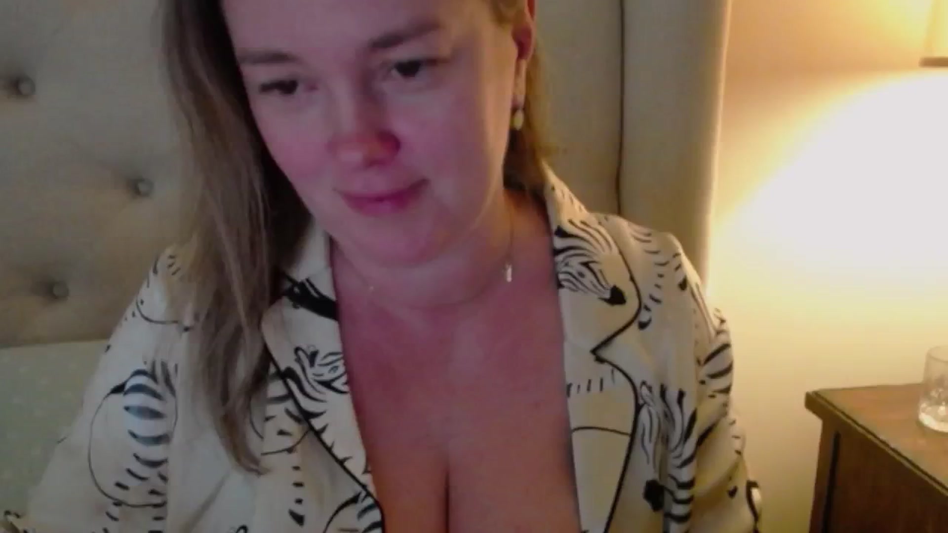 Gallery image thumbnail from J0llye's myfreecams stream on, 12/04/2024, 20:36 image 9 of 20