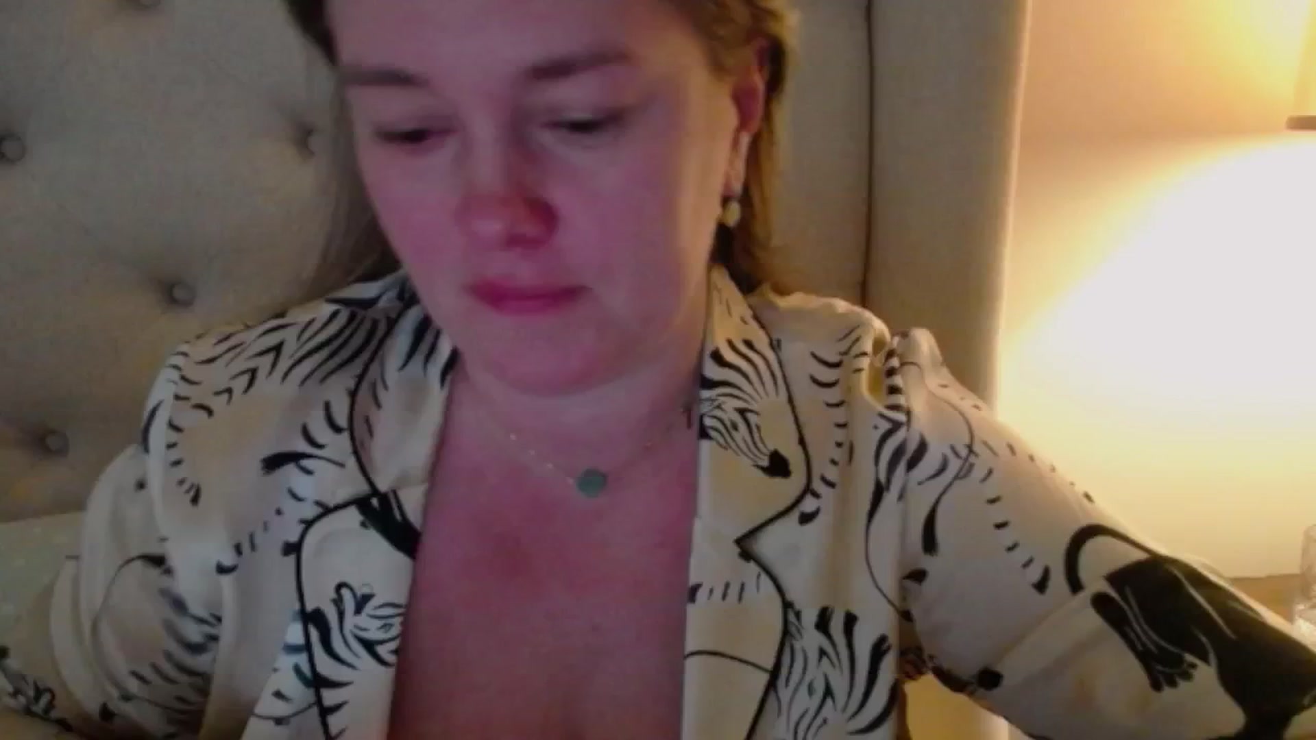 Gallery image thumbnail from J0llye's myfreecams stream on, 12/04/2024, 21:00 image 10 of 20