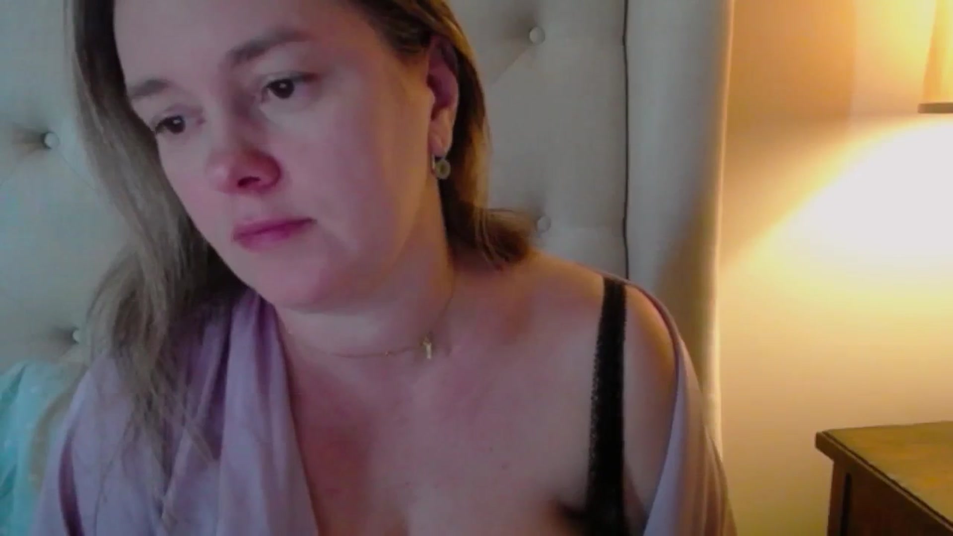 Gallery image thumbnail from J0llye's myfreecams stream on, 12/05/2024, 20:16 image 3 of 20