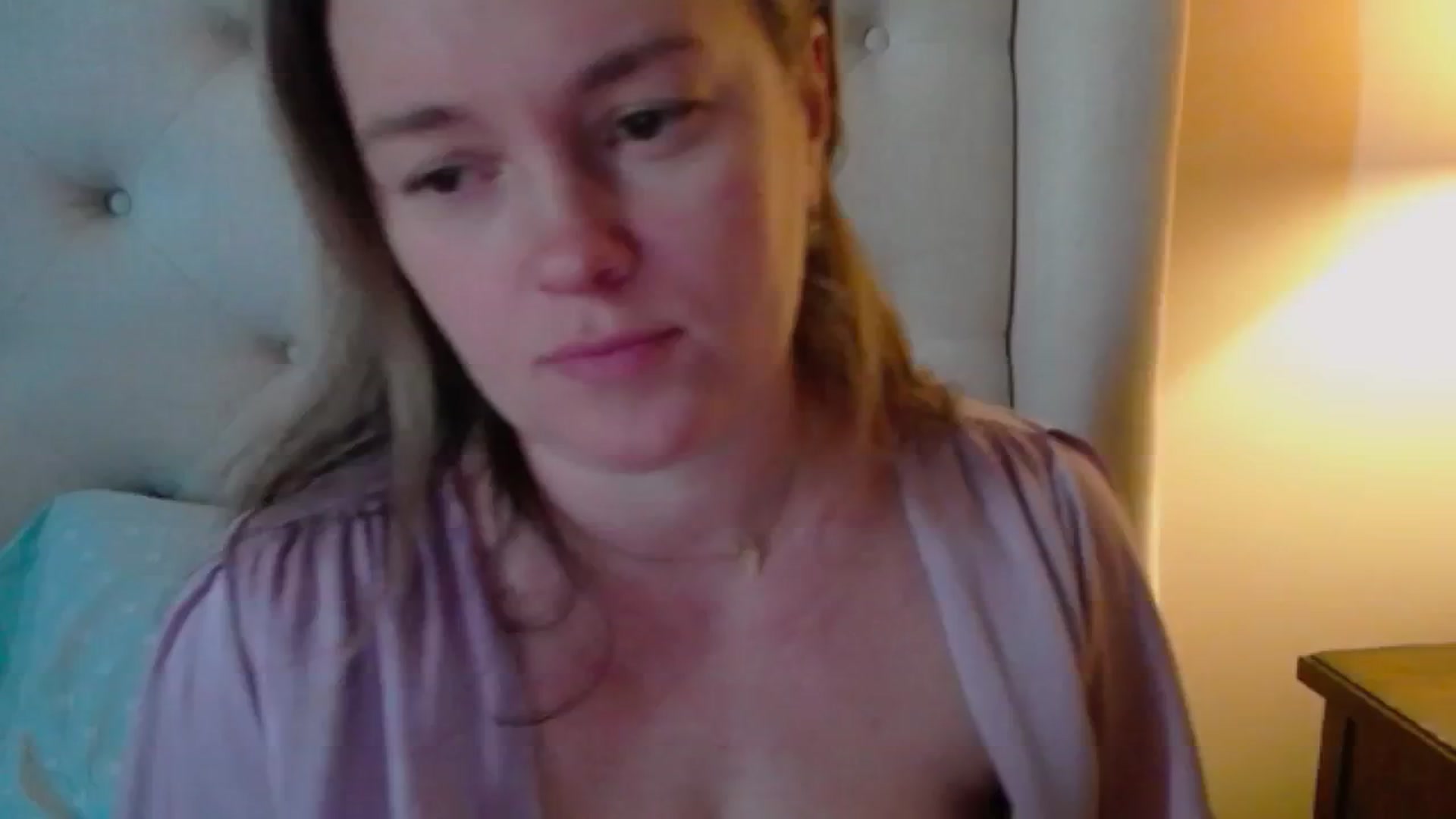 Gallery image thumbnail from J0llye's myfreecams stream on, 12/06/2024, 20:32 image 7 of 20