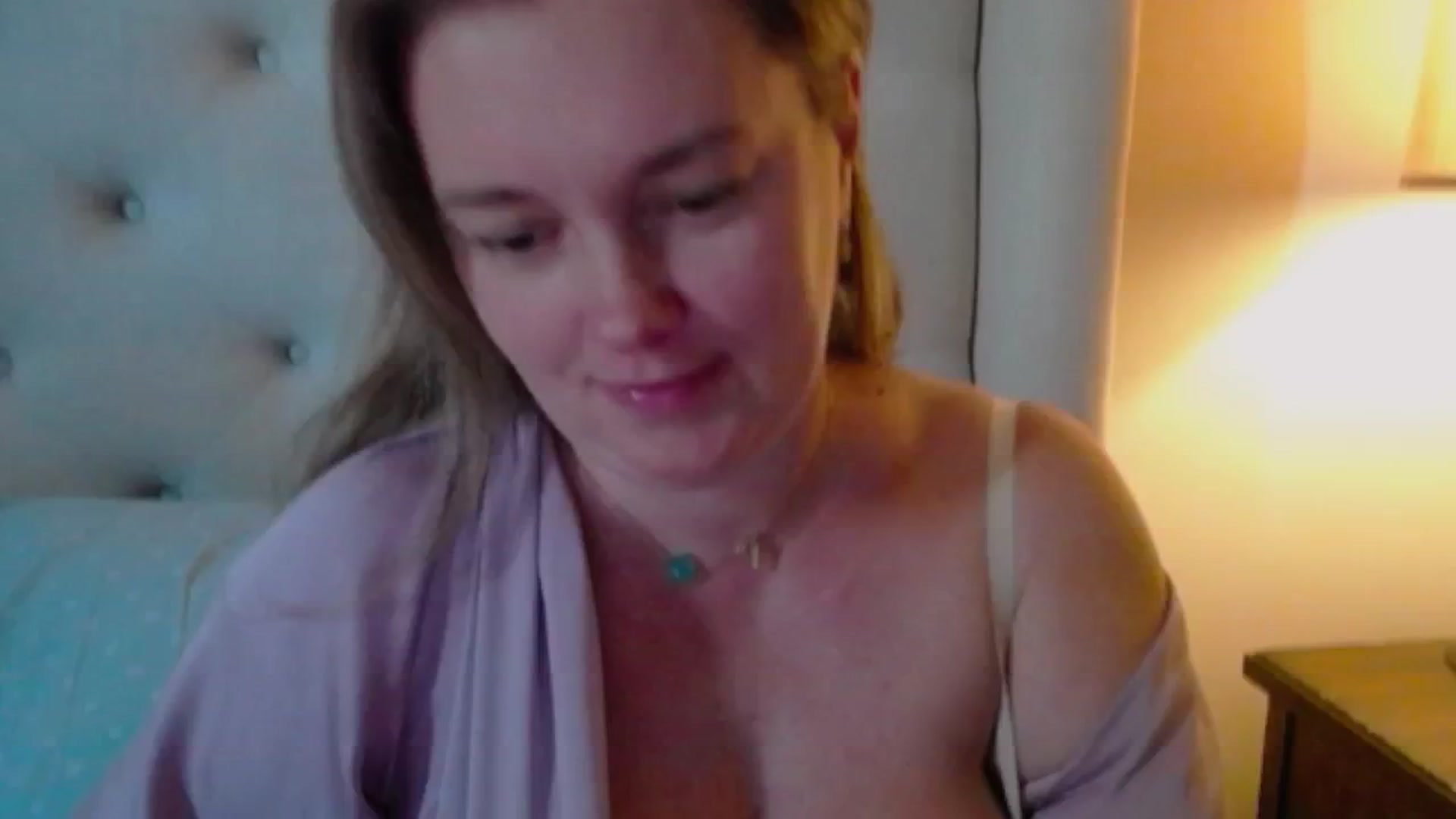 Gallery image thumbnail from J0llye's myfreecams stream on, 12/06/2024, 20:57 image 2 of 20