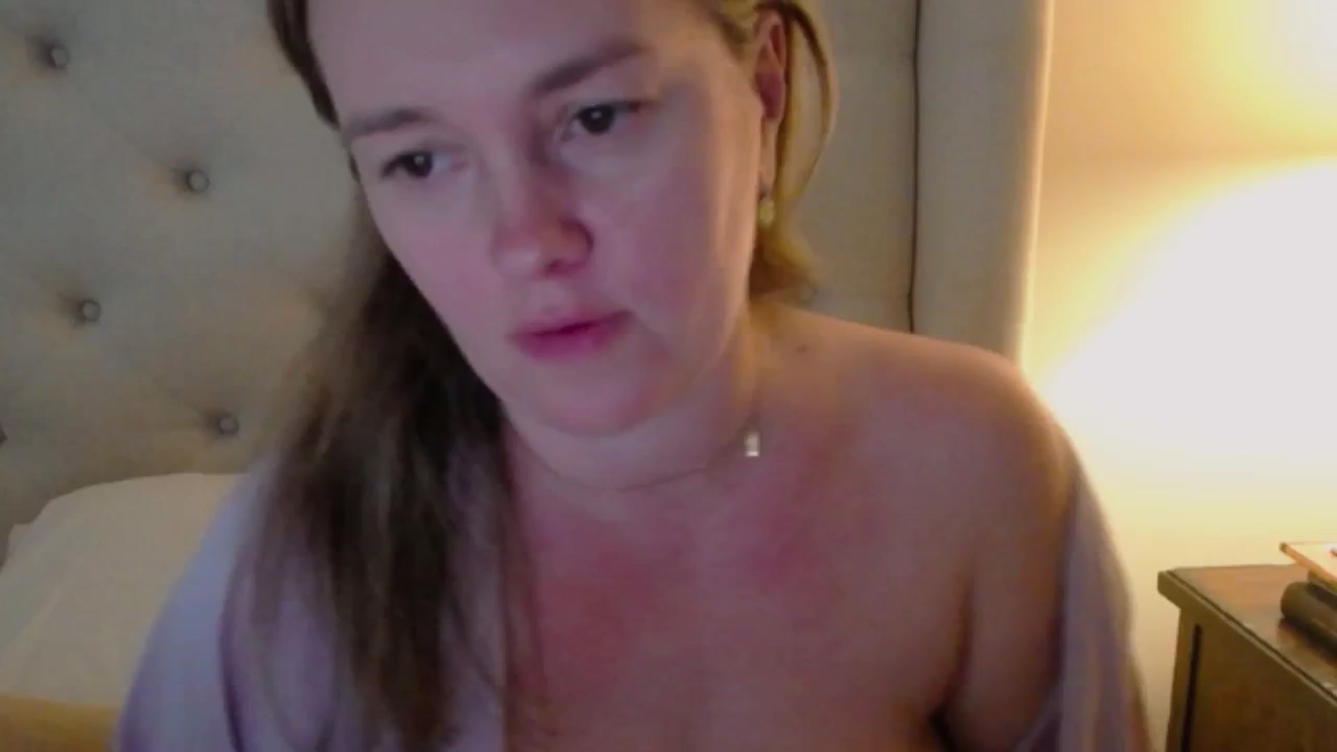 Gallery image thumbnail from J0llye's myfreecams stream on, 12/09/2024, 20:57 image 14 of 20