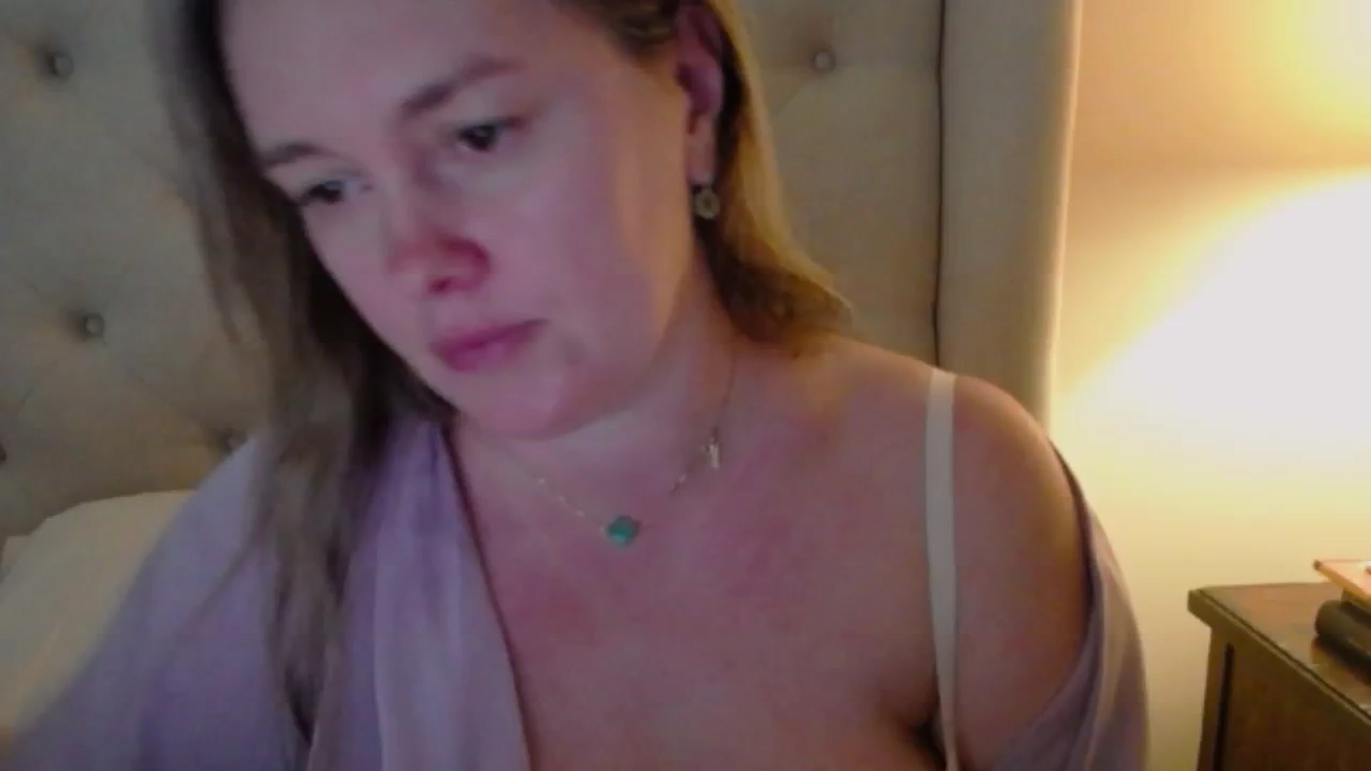 Gallery image thumbnail from J0llye's myfreecams stream on, 12/09/2024, 20:57 image 8 of 20