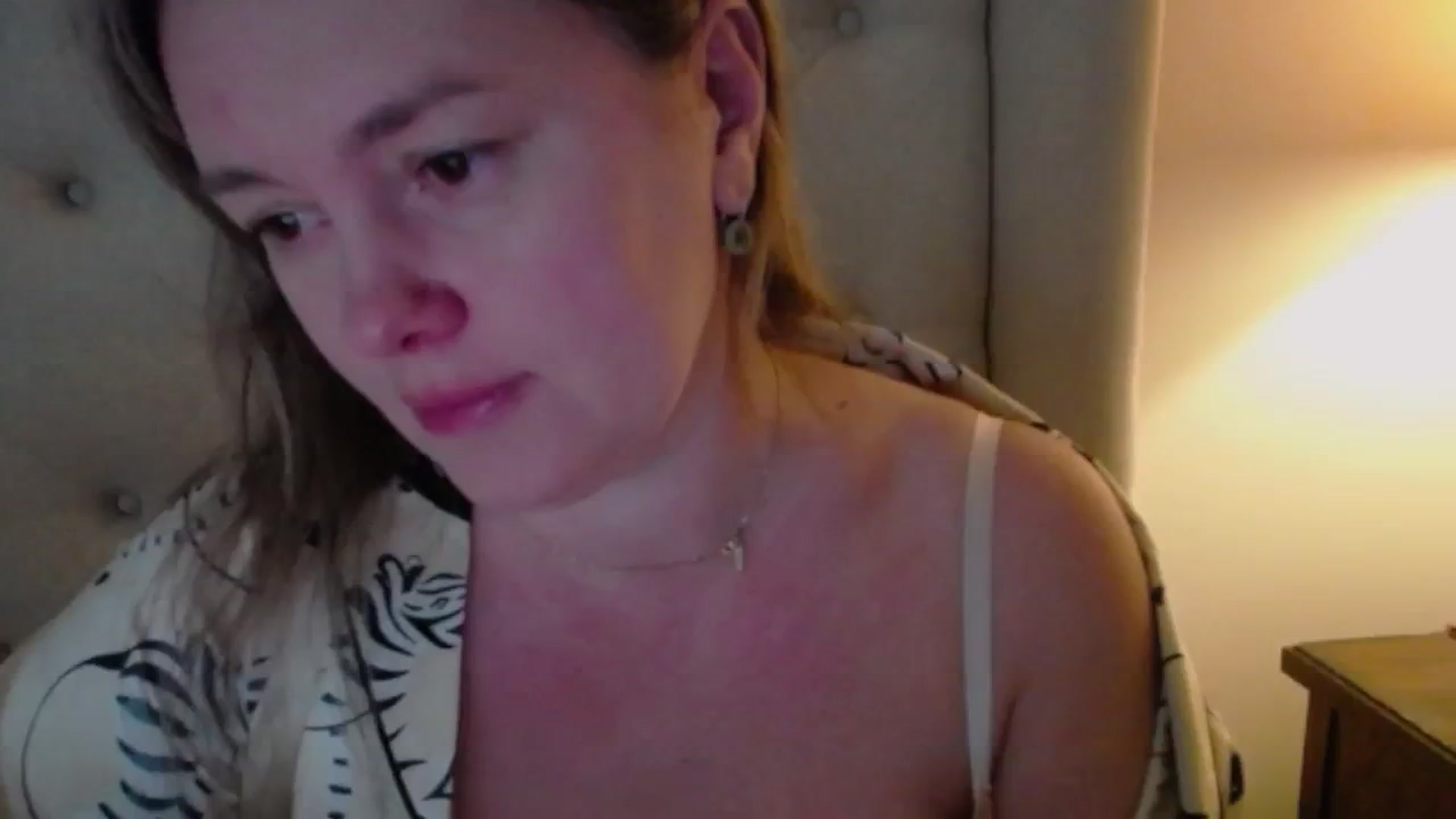 Gallery image thumbnail from J0llye's myfreecams stream on, 12/11/2024, 17:35 image 11 of 20