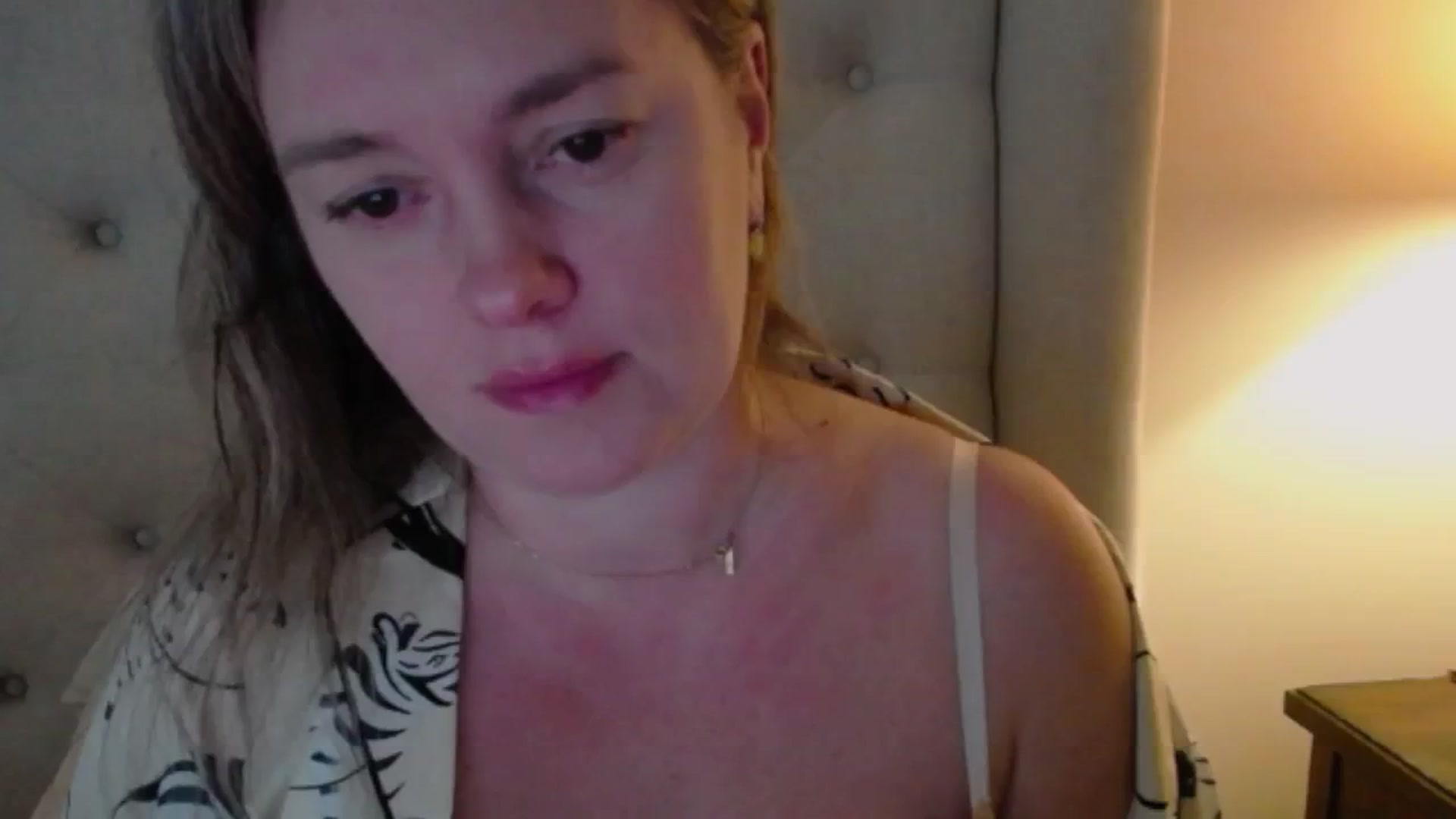 Gallery image thumbnail from J0llye's myfreecams stream on, 12/11/2024, 17:35 image 8 of 20
