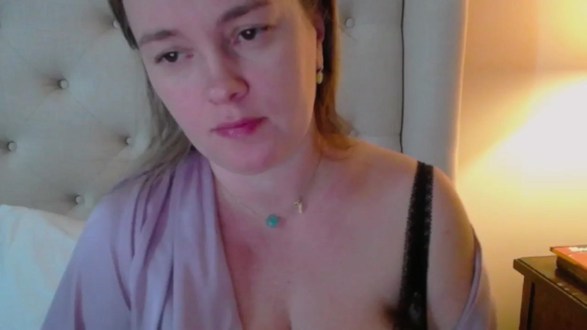 Gallery image thumbnail from J0llye's myfreecams stream on, 12/18/2024, 19:57 image 1 of 20