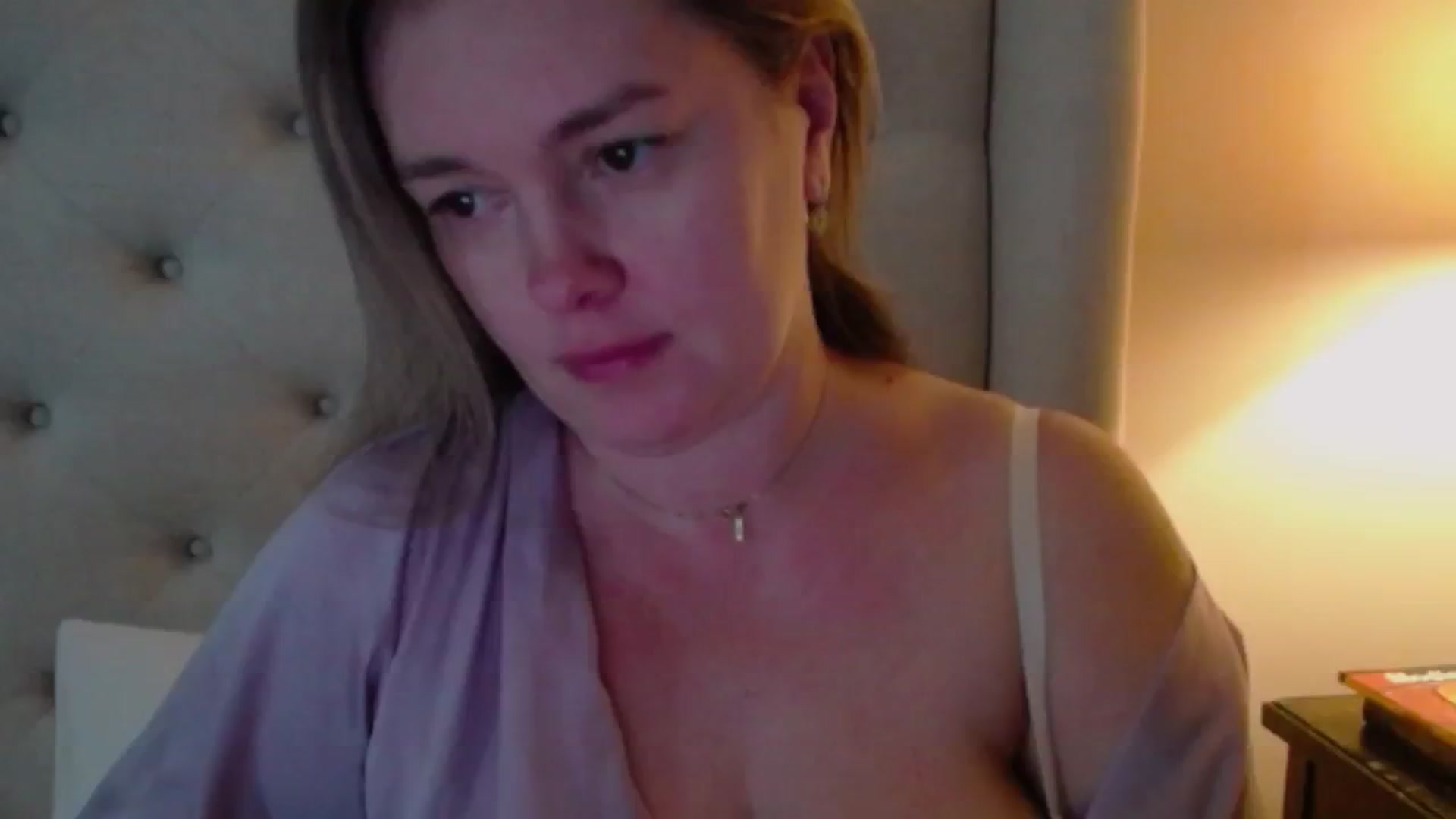 Gallery image thumbnail from J0llye's myfreecams stream on, 12/20/2024, 16:05 image 5 of 20