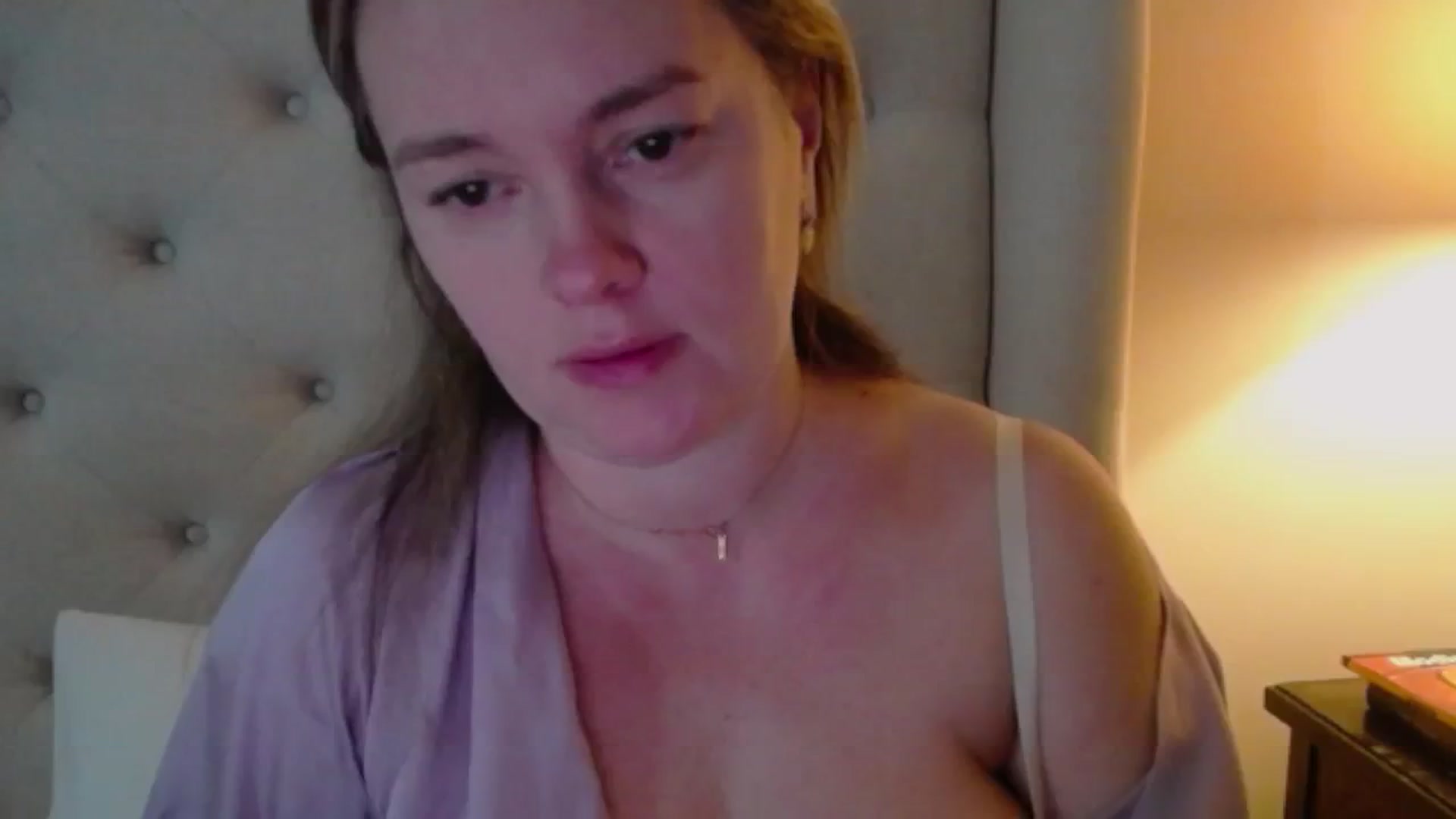 Gallery image thumbnail from J0llye's myfreecams stream on, 12/20/2024, 16:05 image 20 of 20