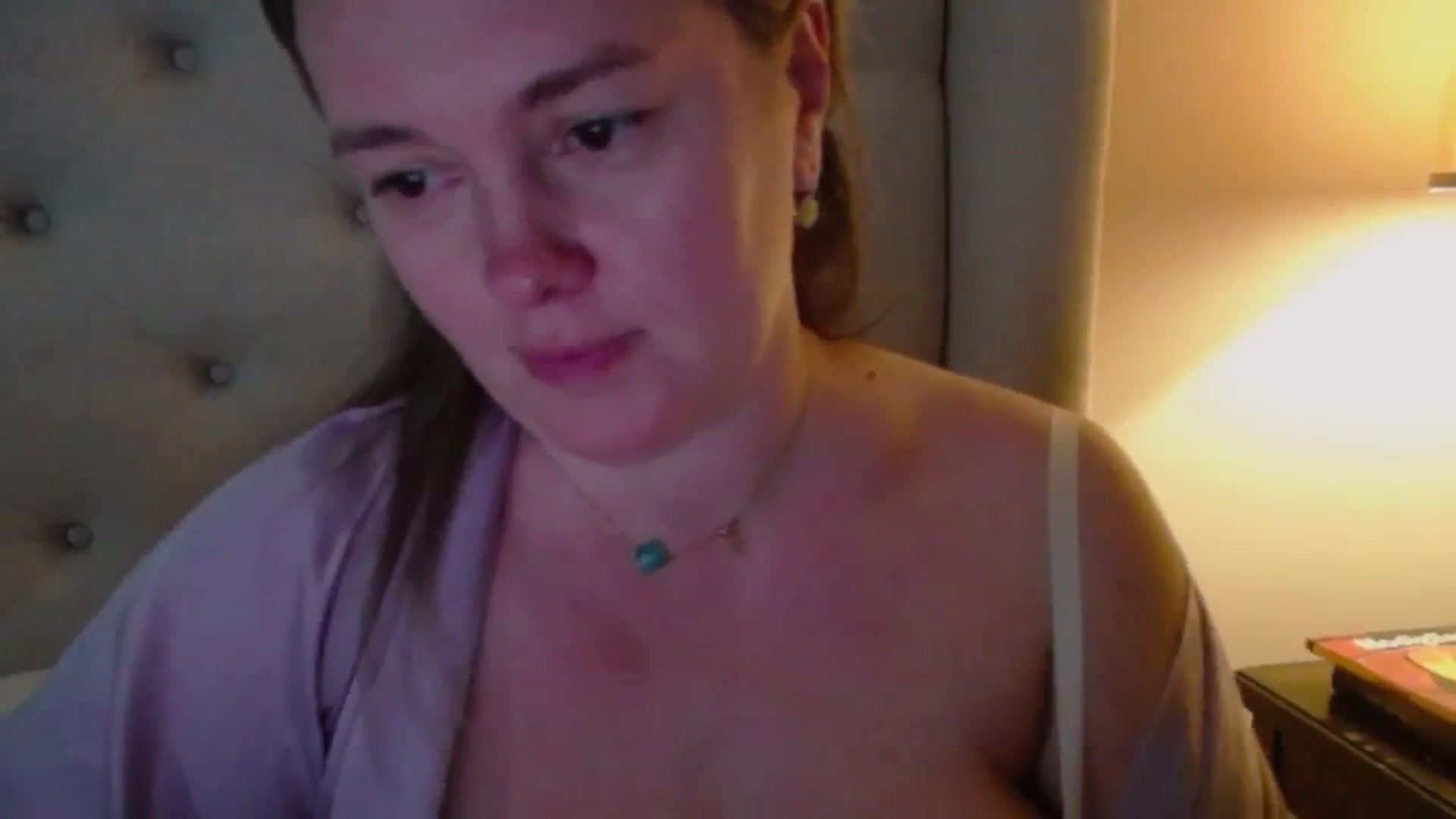Gallery image thumbnail from J0llye's myfreecams stream on, 12/20/2024, 21:30 image 2 of 20