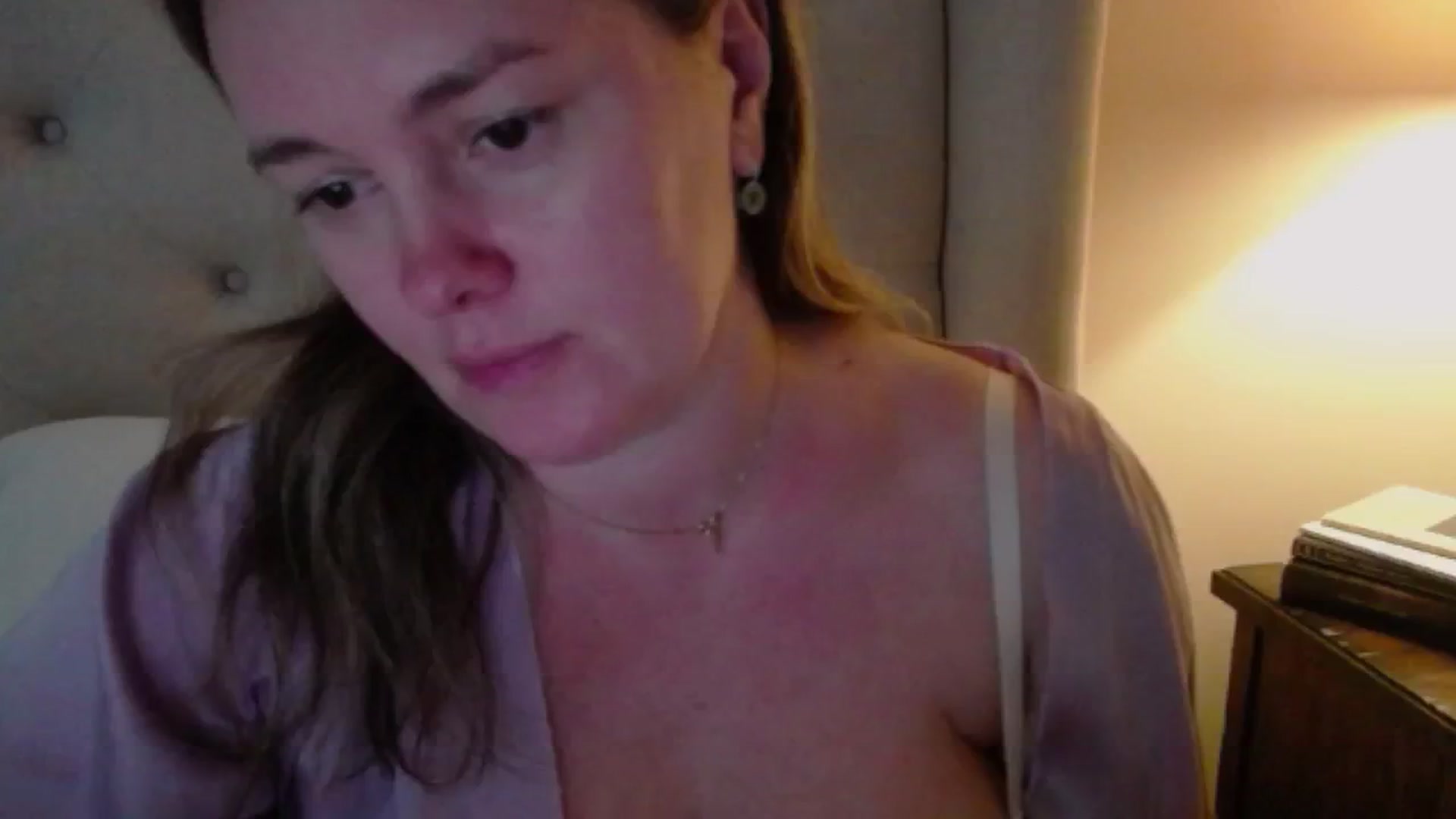 Gallery image thumbnail from J0llye's myfreecams stream on, 12/28/2024, 21:25 image 5 of 20
