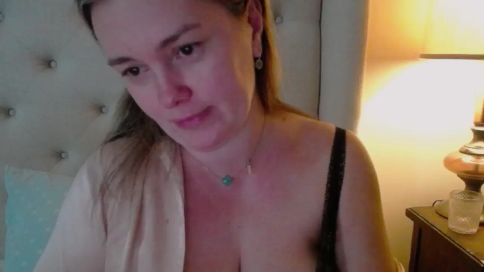 Gallery image thumbnail from J0llye's myfreecams stream on, 01/05/2025, 20:49 image 9 of 20