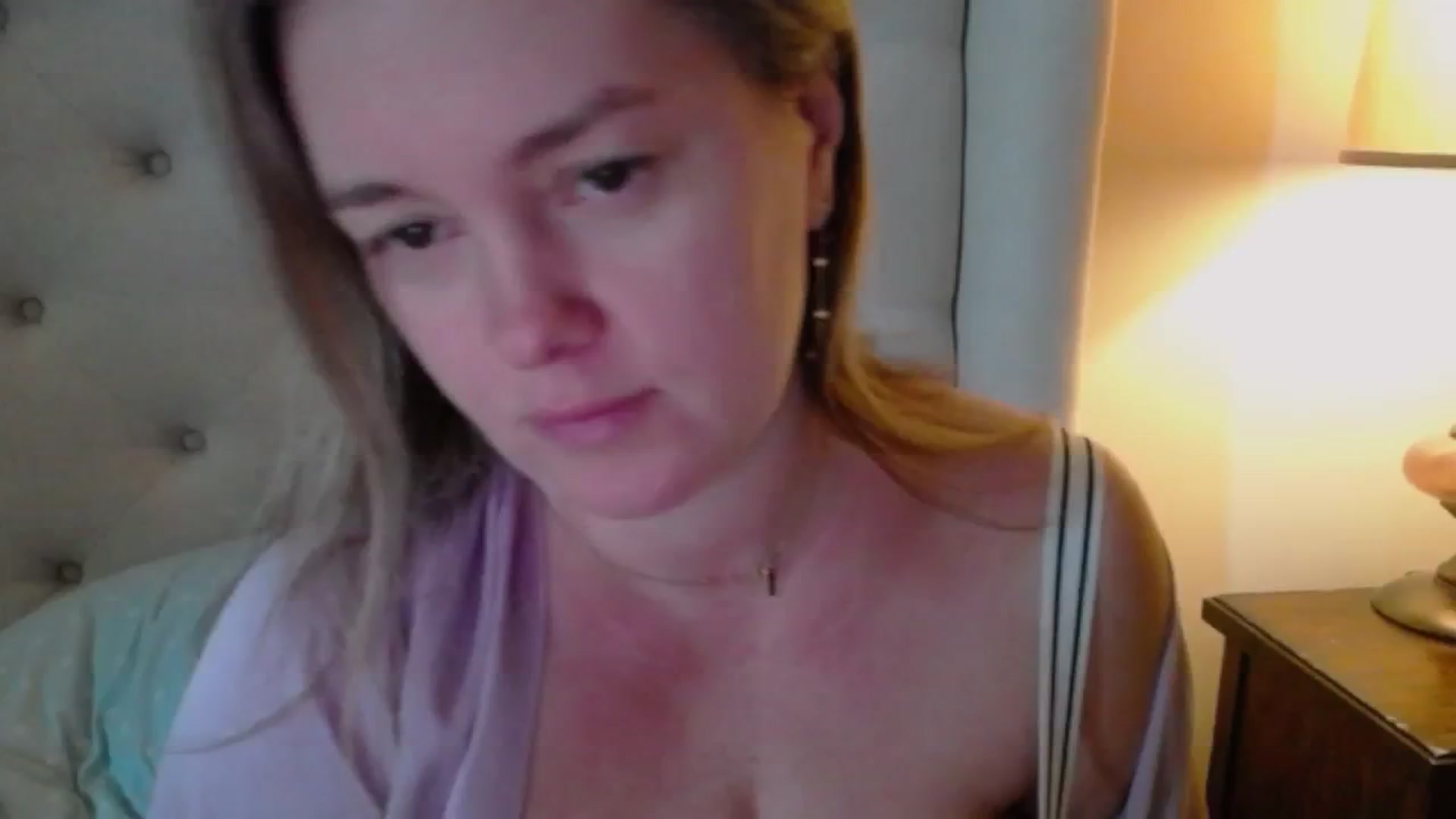 Gallery image thumbnail from J0llye's myfreecams stream on, 01/09/2025, 17:49 image 5 of 20