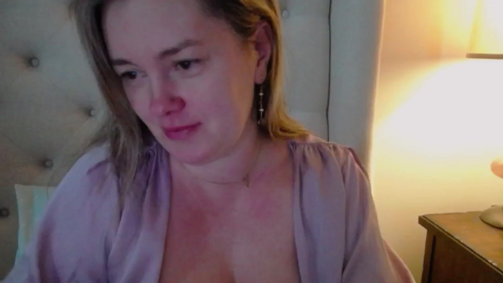 Gallery image thumbnail from J0llye's myfreecams stream on, 01/09/2025, 20:00 image 4 of 20