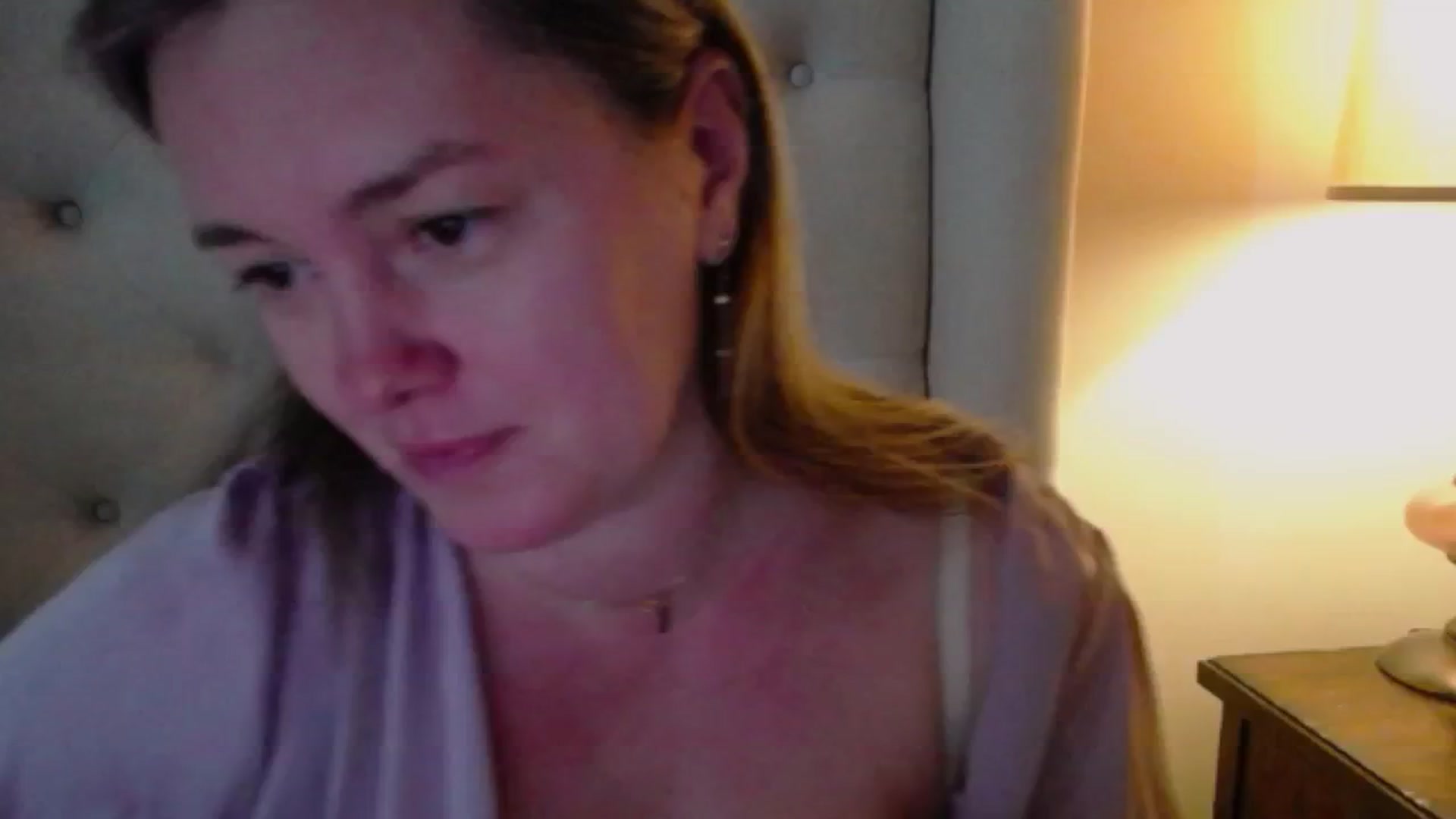 Gallery image thumbnail from J0llye's myfreecams stream on, 01/09/2025, 21:01 image 8 of 20