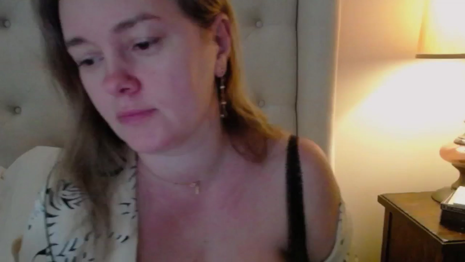 Gallery image thumbnail from J0llye's myfreecams stream on, 01/13/2025, 17:58 image 17 of 20