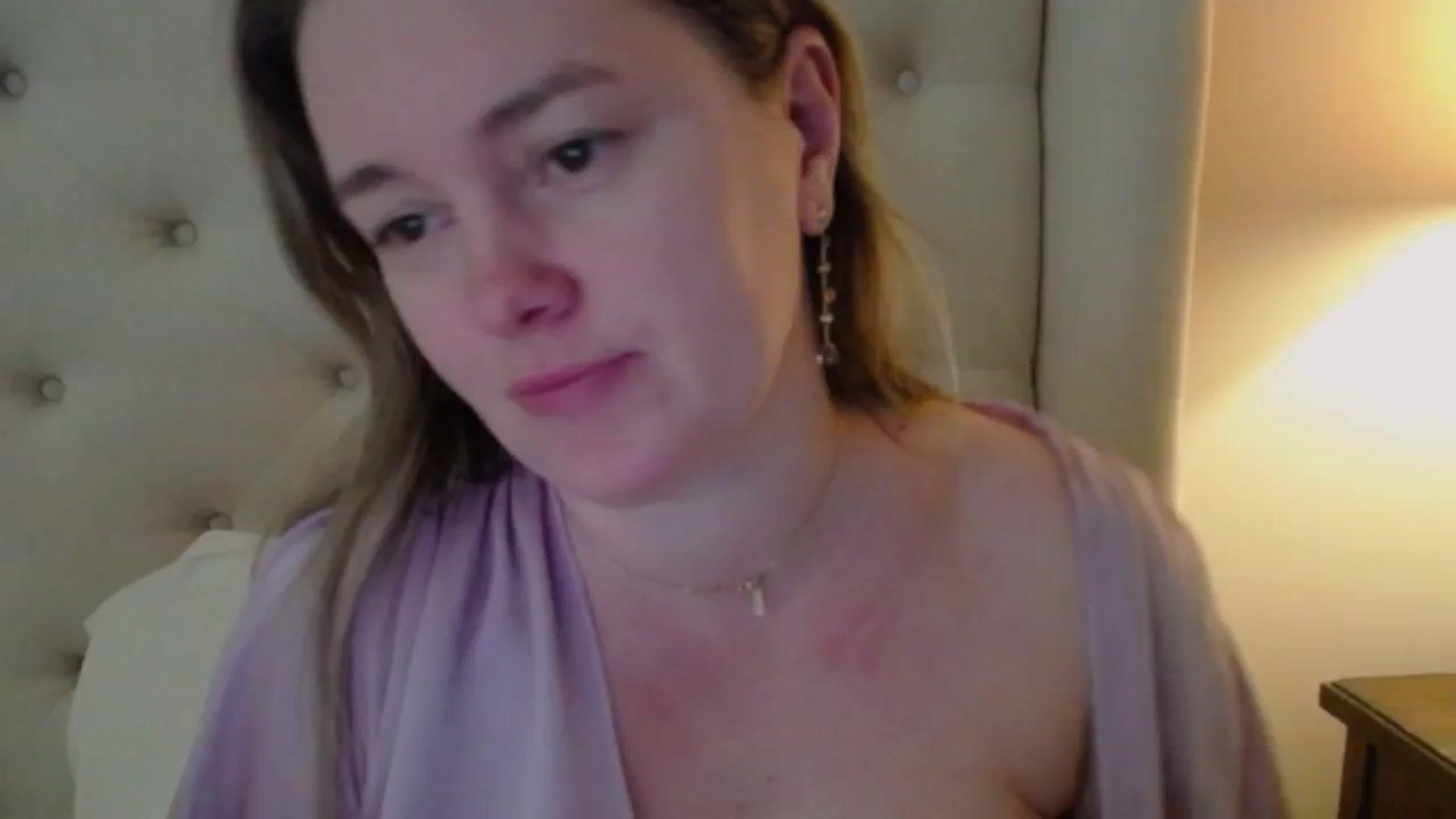 Gallery image thumbnail from J0llye's myfreecams stream on, 01/14/2025, 17:01 image 6 of 20