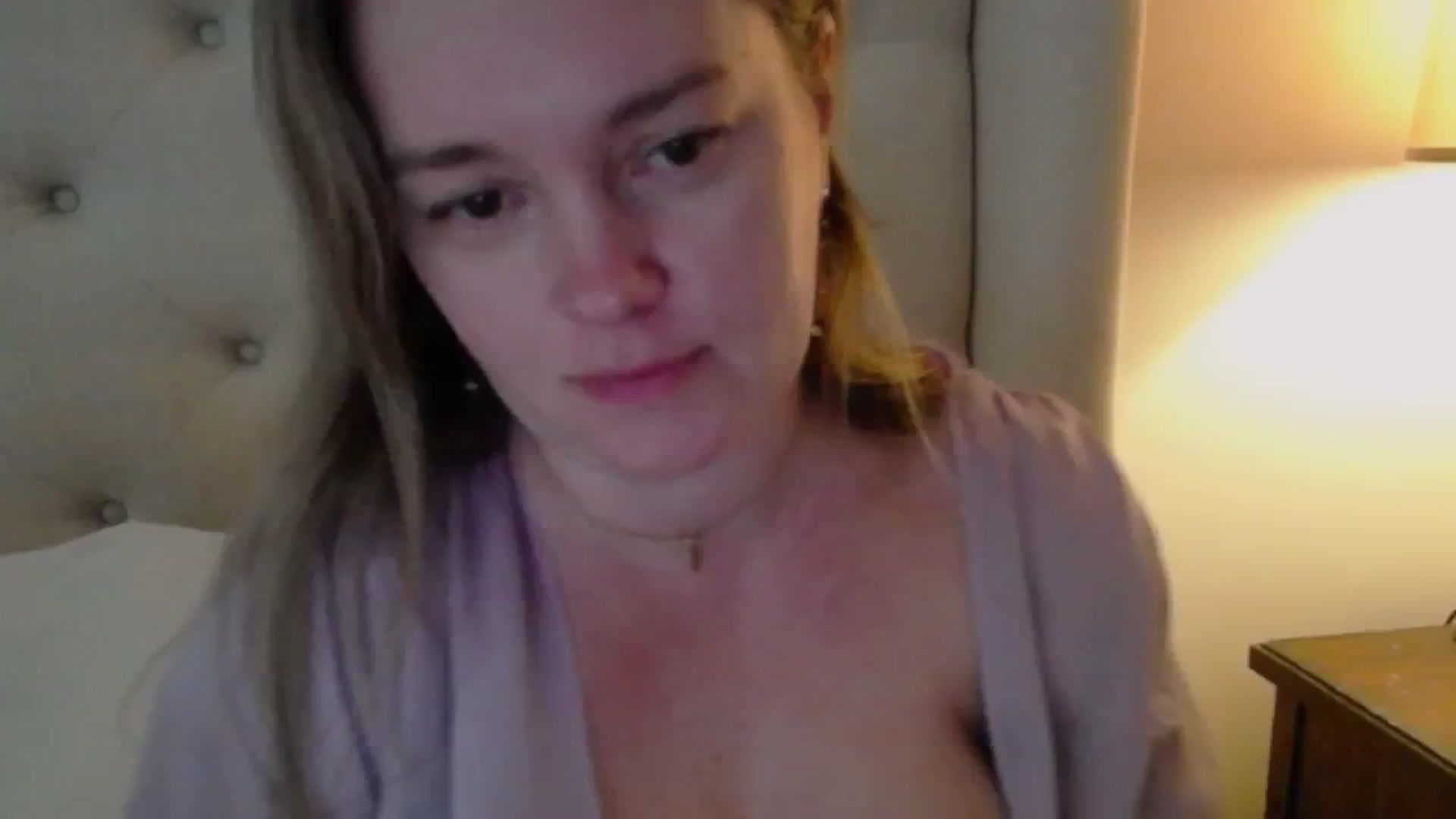 Gallery image thumbnail from J0llye's myfreecams stream on, 01/14/2025, 20:41 image 2 of 20
