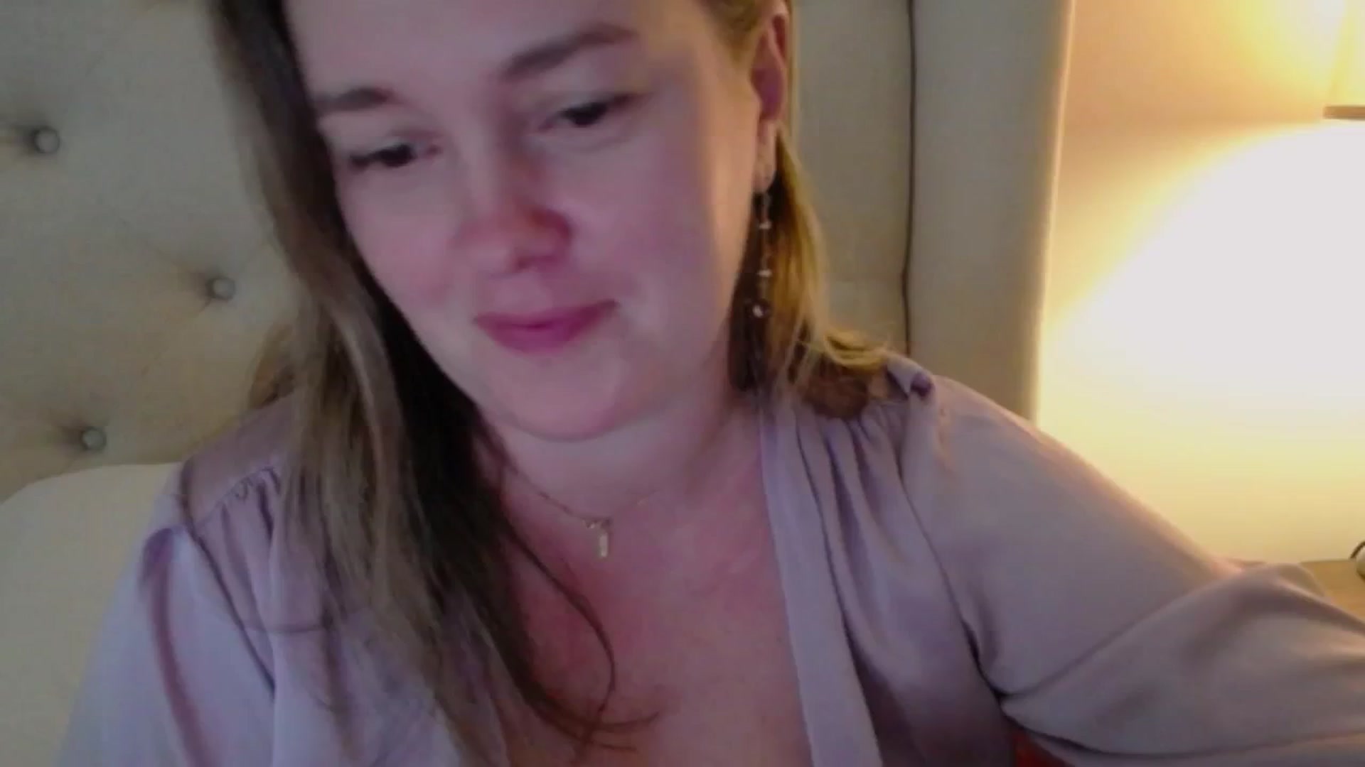 Gallery image thumbnail from J0llye's myfreecams stream on, 01/14/2025, 20:41 image 15 of 20