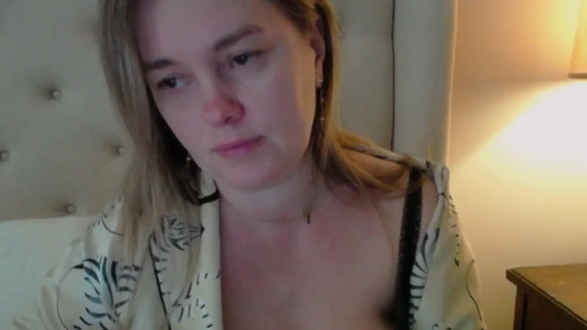 Gallery image thumbnail from J0llye's myfreecams stream on, 01/15/2025, 17:05 image 6 of 20