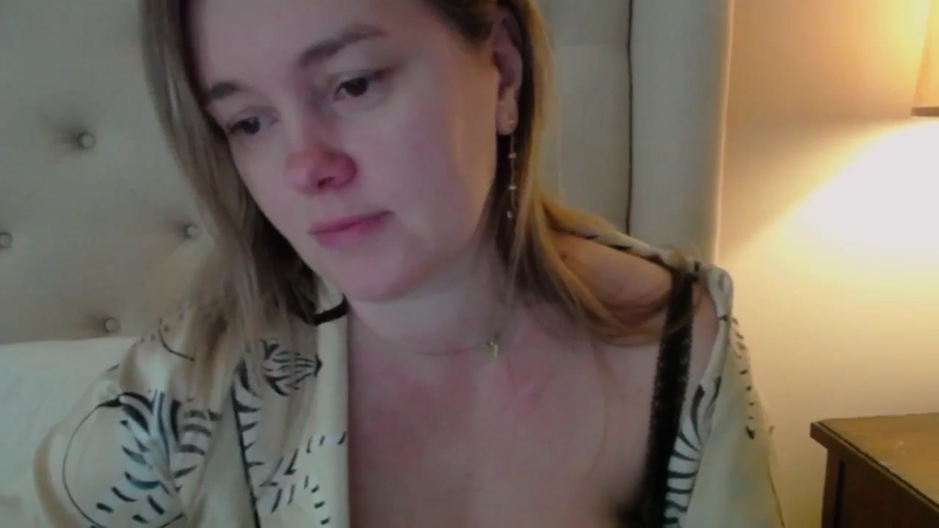 Gallery image thumbnail from J0llye's myfreecams stream on, 01/15/2025, 17:05 image 7 of 20