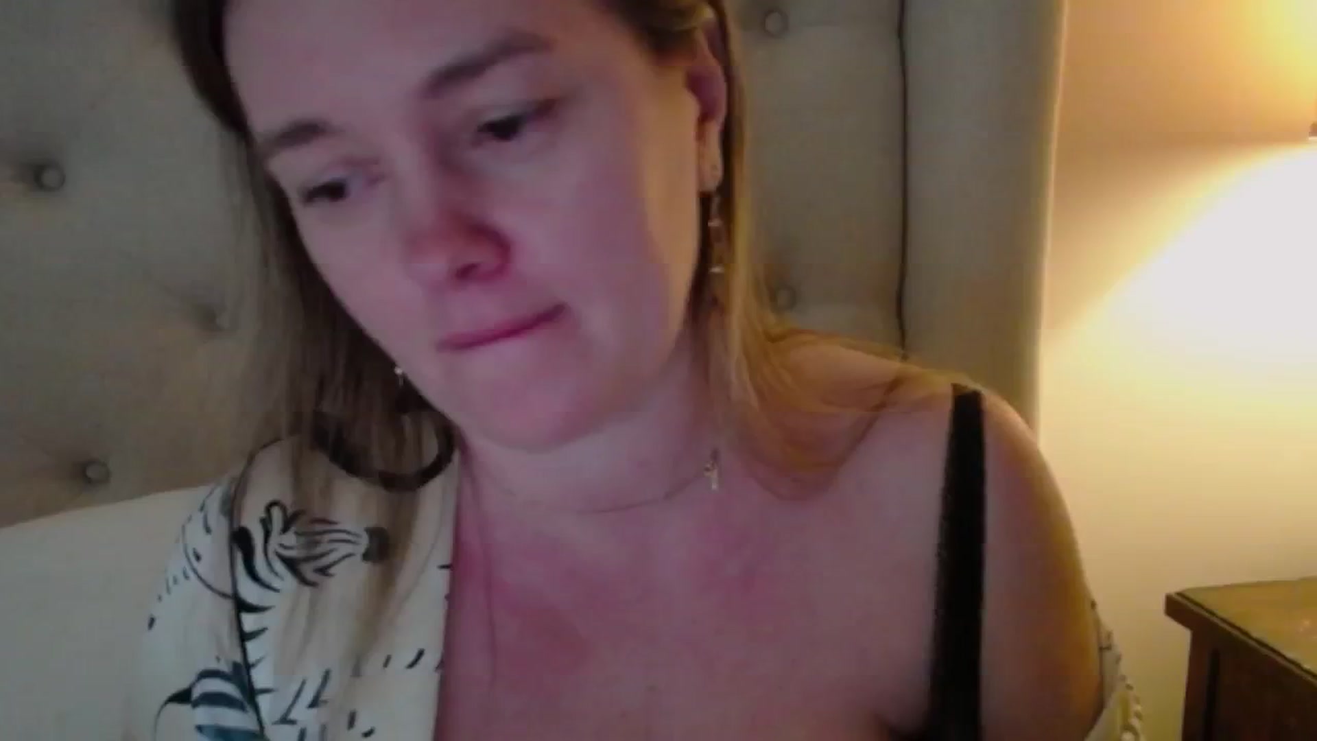 Gallery image thumbnail from J0llye's myfreecams stream on, 01/15/2025, 20:51 image 12 of 20