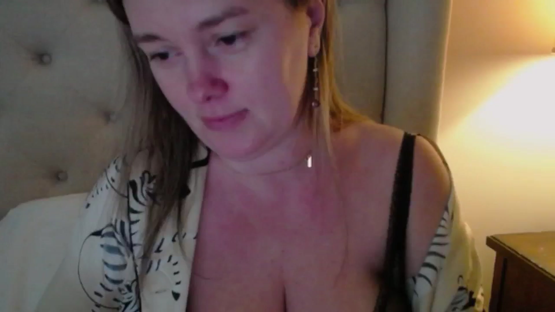 Gallery image thumbnail from J0llye's myfreecams stream on, 01/15/2025, 20:51 image 3 of 20