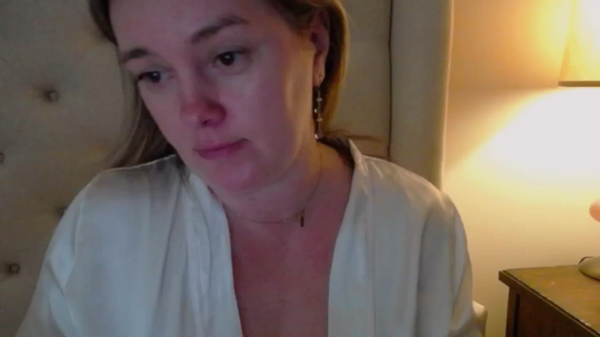 Gallery image thumbnail from J0llye's myfreecams stream on, 01/16/2025, 20:19 image 13 of 20