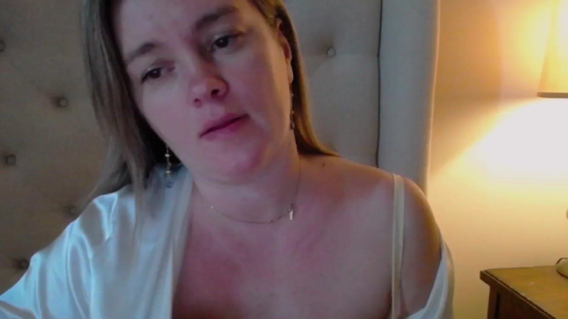 Gallery image thumbnail from J0llye's myfreecams stream on, 01/16/2025, 20:19 image 1 of 20