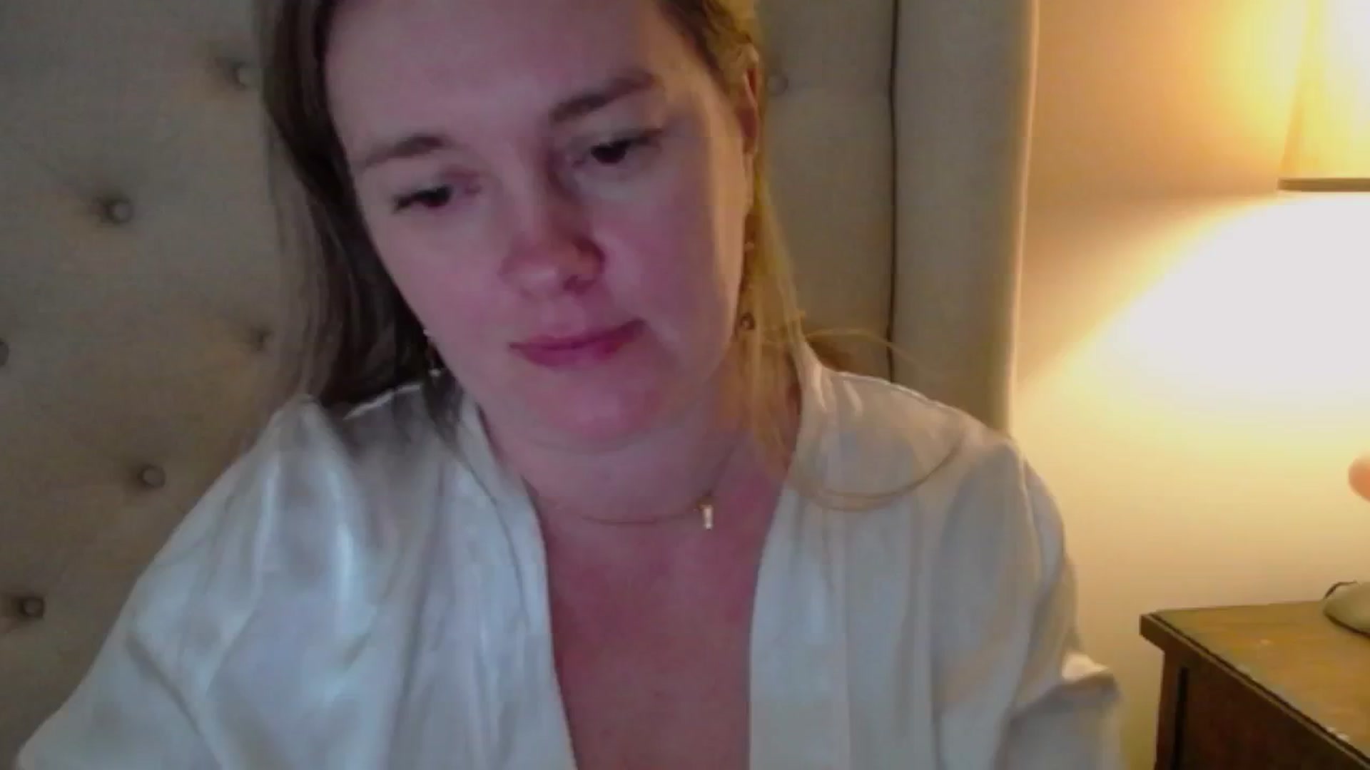 Gallery image thumbnail from J0llye's myfreecams stream on, 01/16/2025, 20:19 image 19 of 20