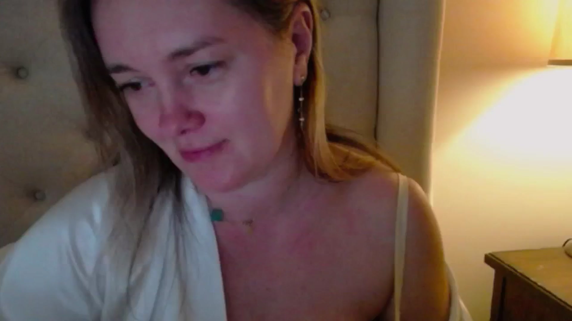 Gallery image thumbnail from J0llye's myfreecams stream on, 01/16/2025, 20:55 image 20 of 20