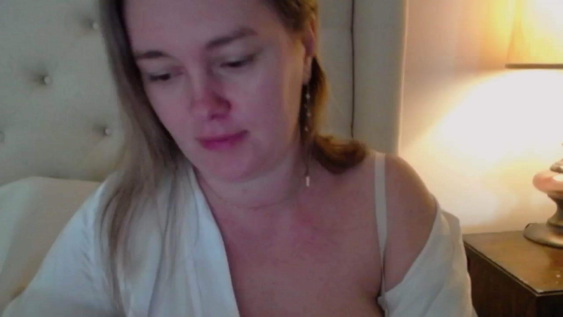 Gallery image thumbnail from J0llye's myfreecams stream on, 01/17/2025, 17:47 image 8 of 20