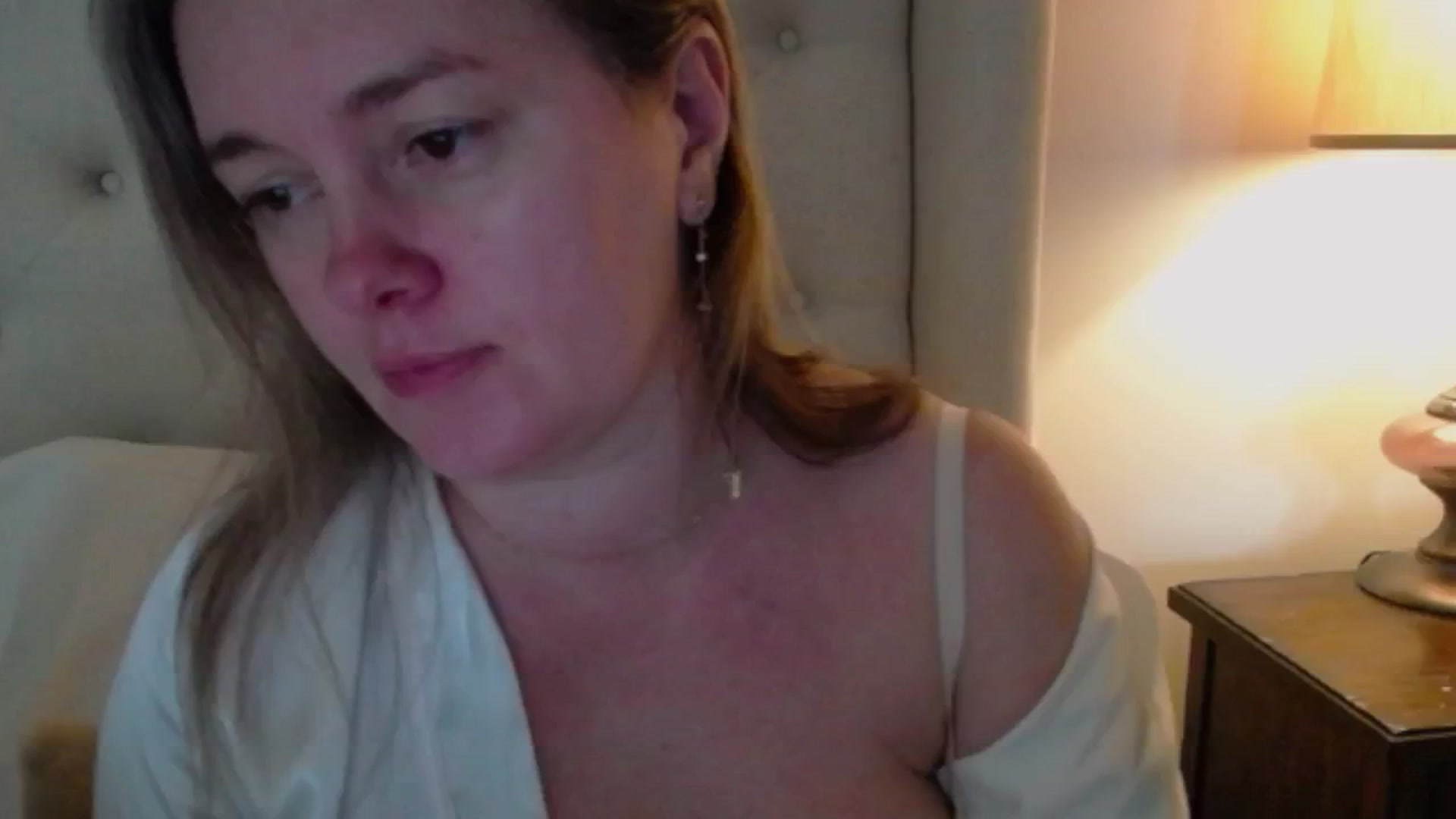 Gallery image thumbnail from J0llye's myfreecams stream on, 01/17/2025, 17:47 image 9 of 20