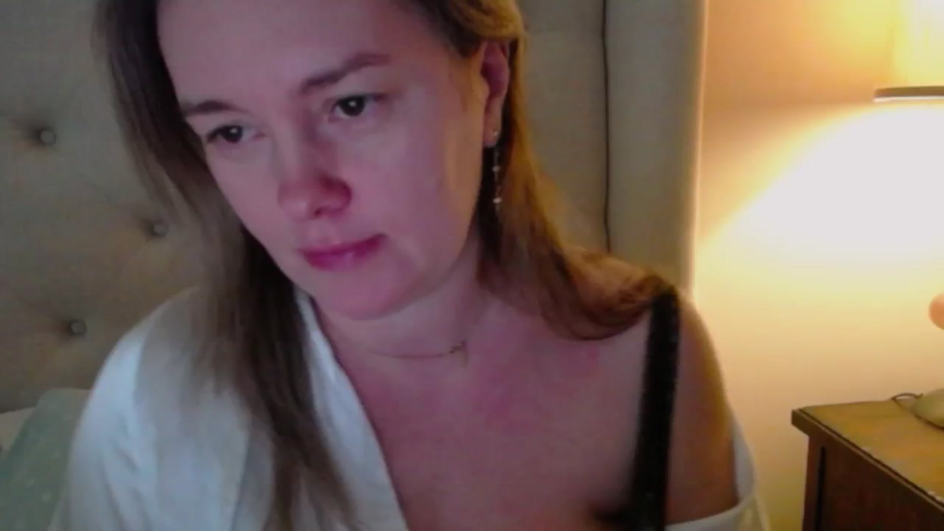 Gallery image thumbnail from J0llye's myfreecams stream on, 01/21/2025, 17:54 image 8 of 20