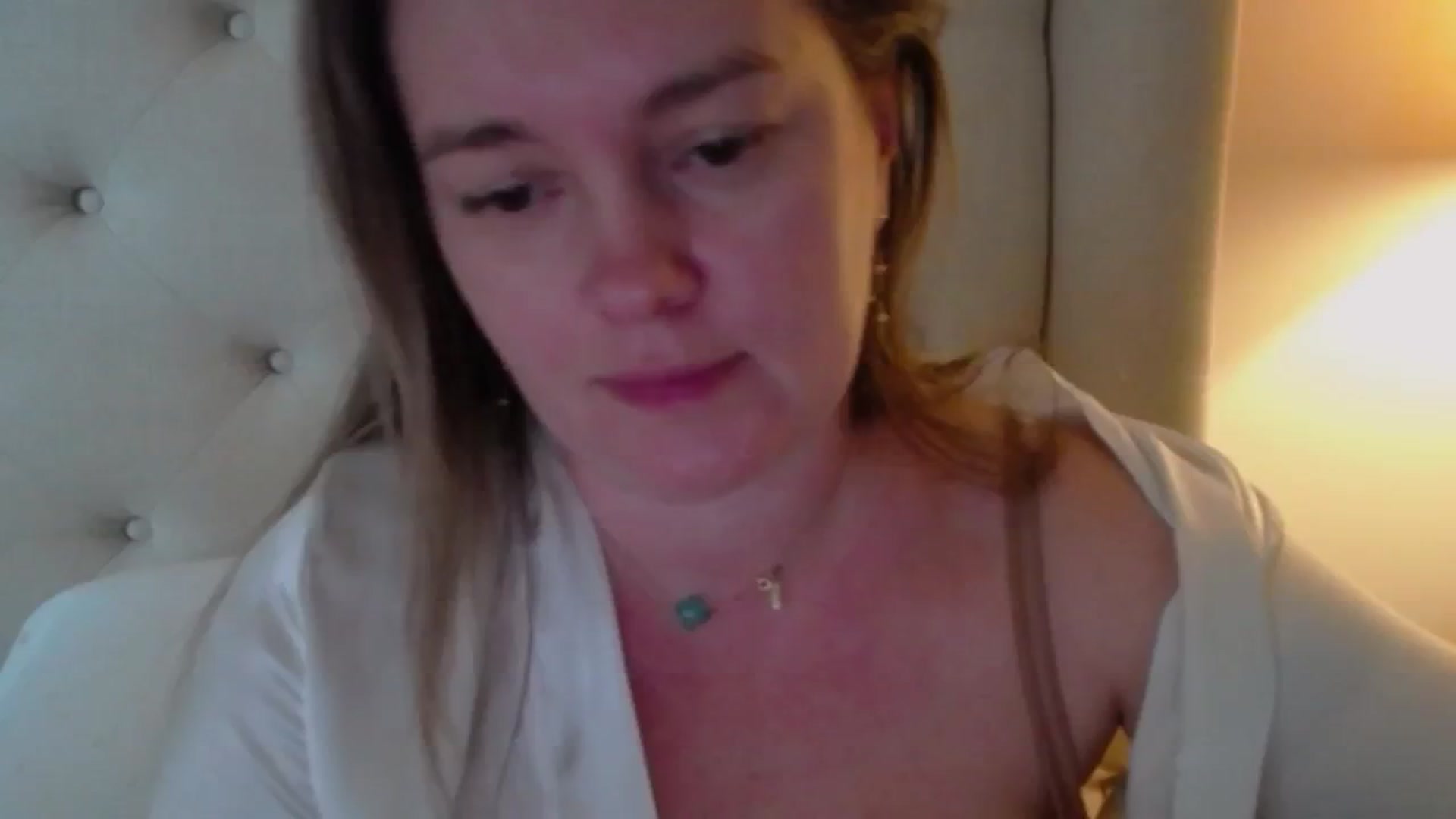 Gallery image thumbnail from J0llye's myfreecams stream on, 01/24/2025, 20:27 image 20 of 20