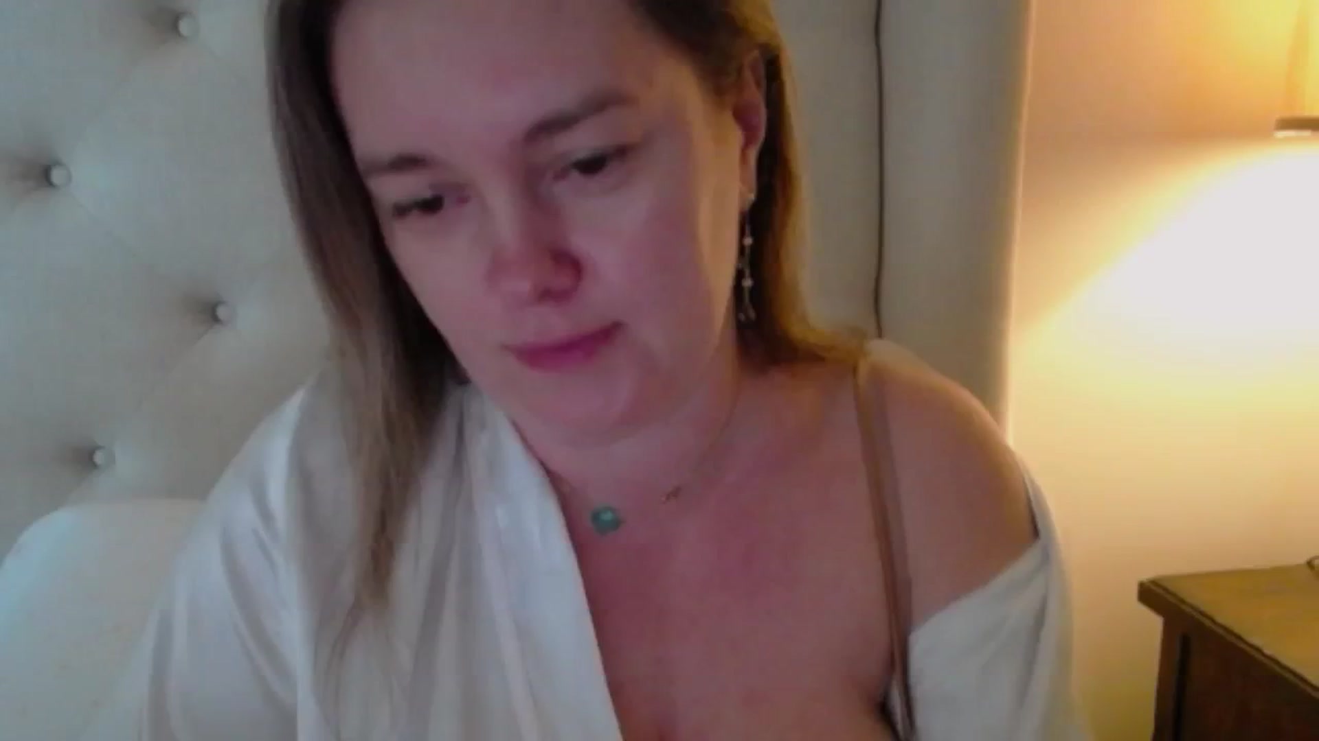 Gallery image thumbnail from J0llye's myfreecams stream on, 01/24/2025, 20:27 image 10 of 20