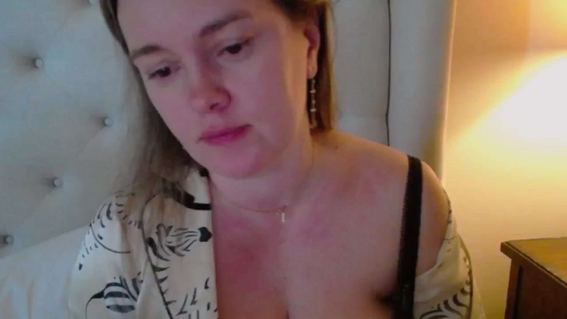Gallery image thumbnail from J0llye's myfreecams stream on, 01/29/2025, 20:59 image 6 of 20