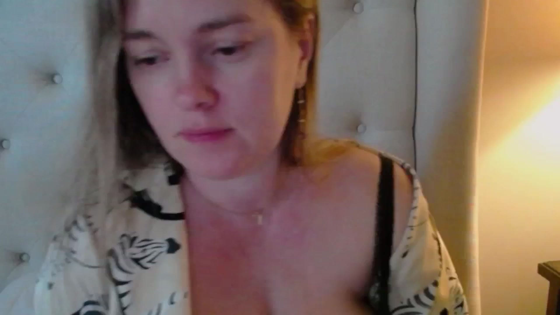 Gallery image thumbnail from J0llye's myfreecams stream on, 01/29/2025, 20:59 image 11 of 20