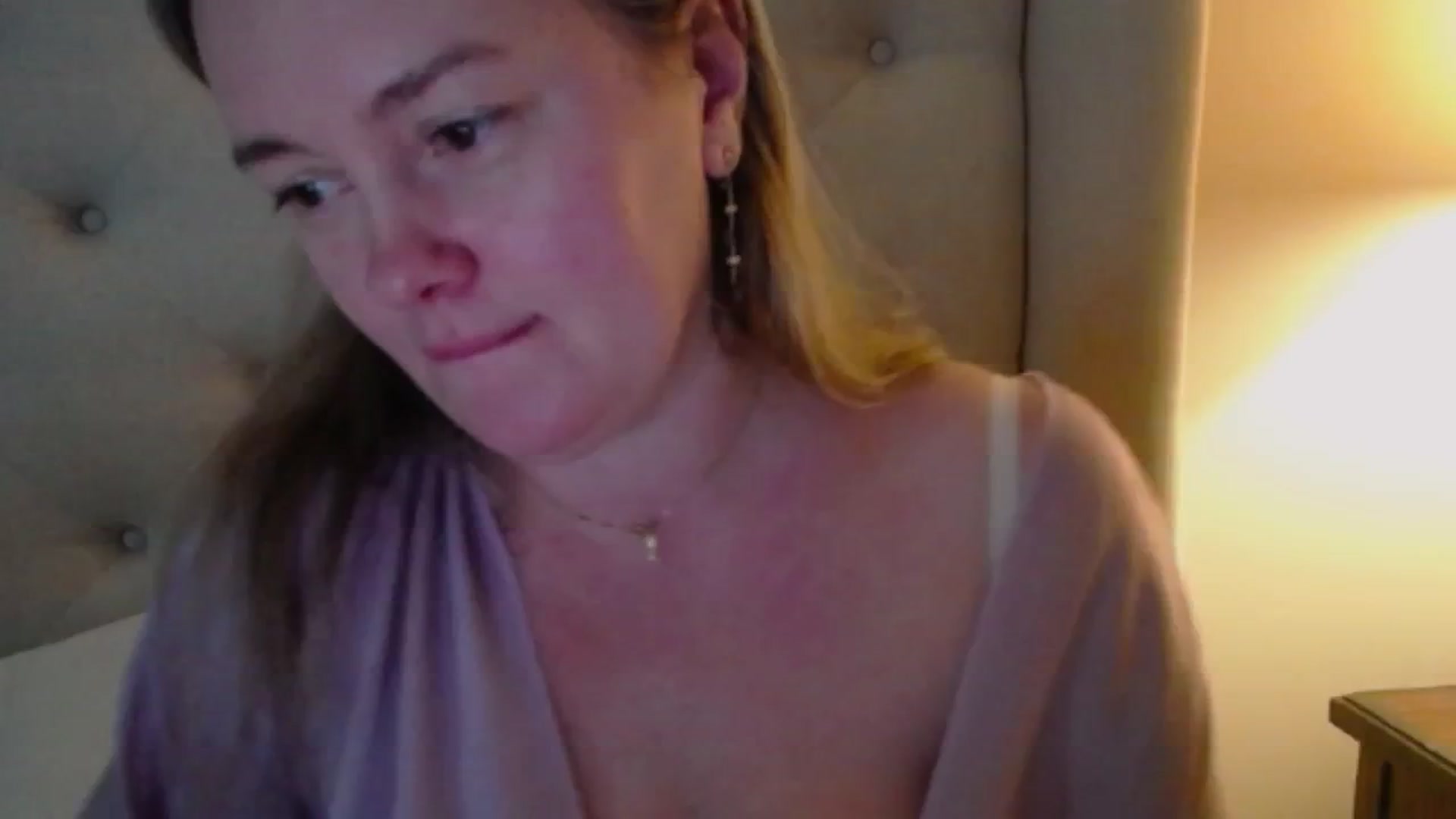 Gallery image thumbnail from J0llye's myfreecams stream on, 01/31/2025, 20:02 image 20 of 20