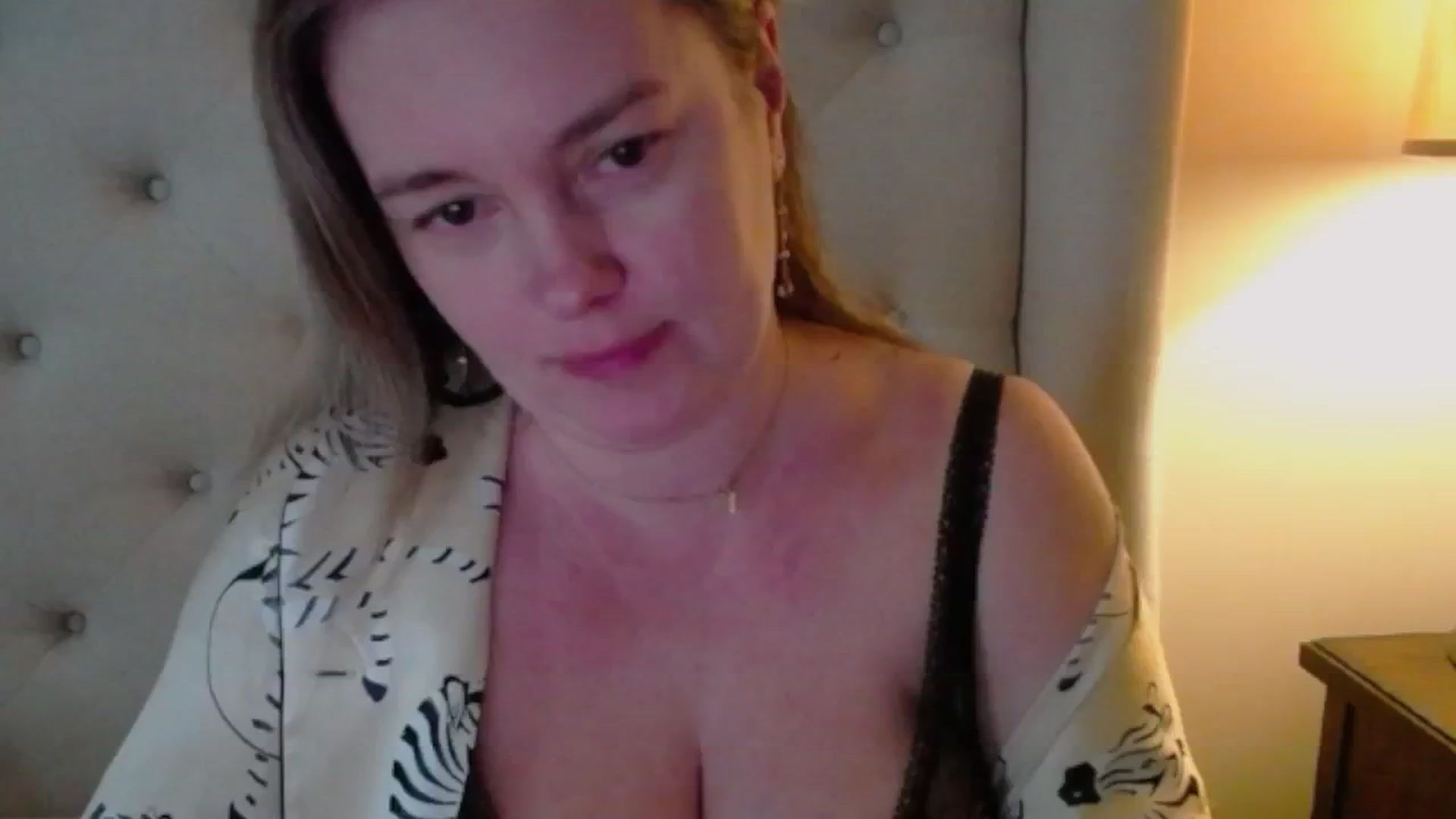 Gallery image thumbnail from J0llye's myfreecams stream on, 02/05/2025, 19:13 image 11 of 20