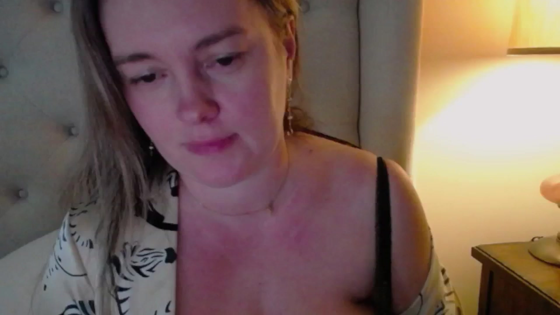 Gallery image thumbnail from J0llye's myfreecams stream on, 02/05/2025, 20:32 image 6 of 20
