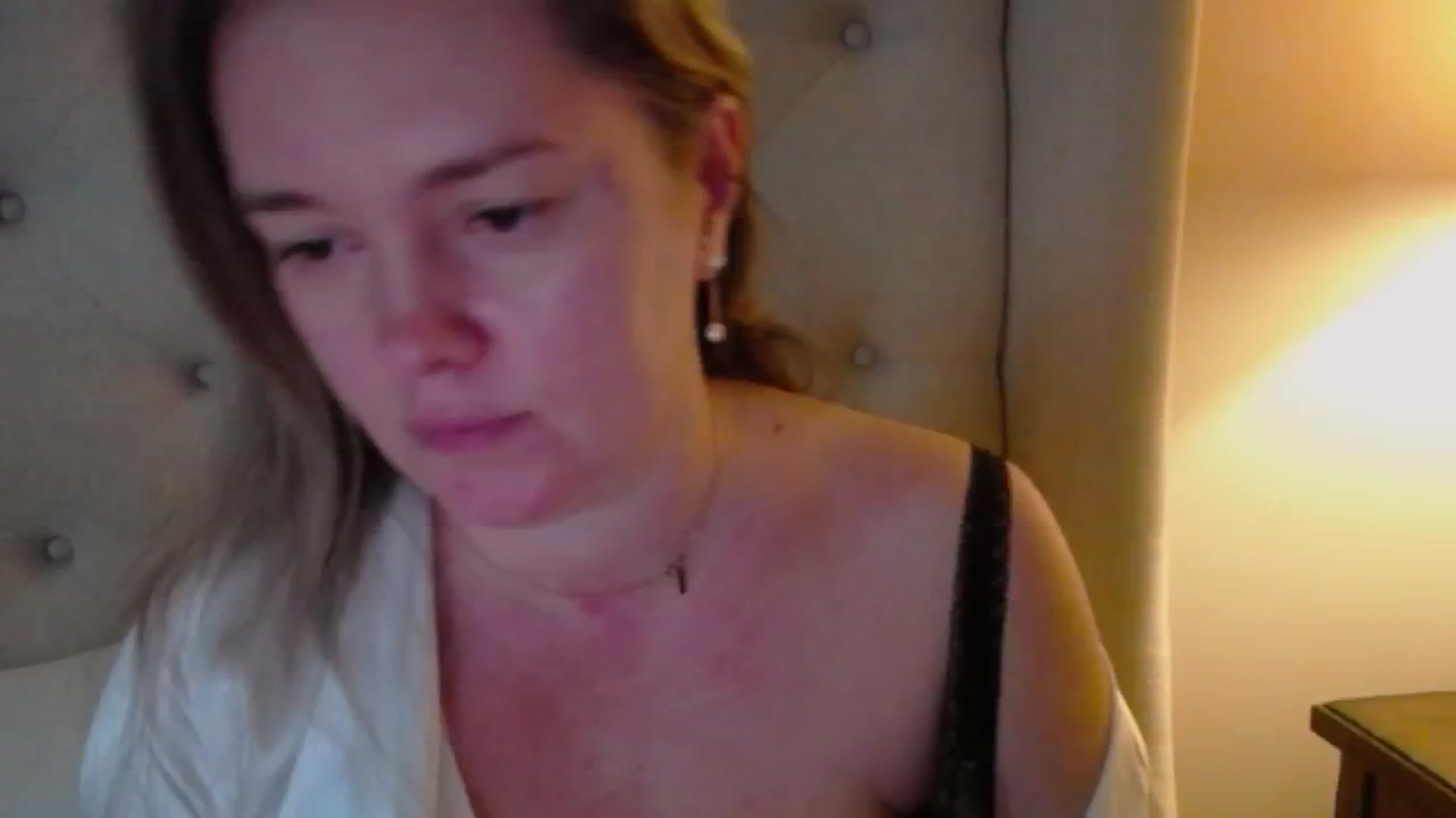 Gallery image thumbnail from J0llye's myfreecams stream on, 02/11/2025, 20:57 image 17 of 20