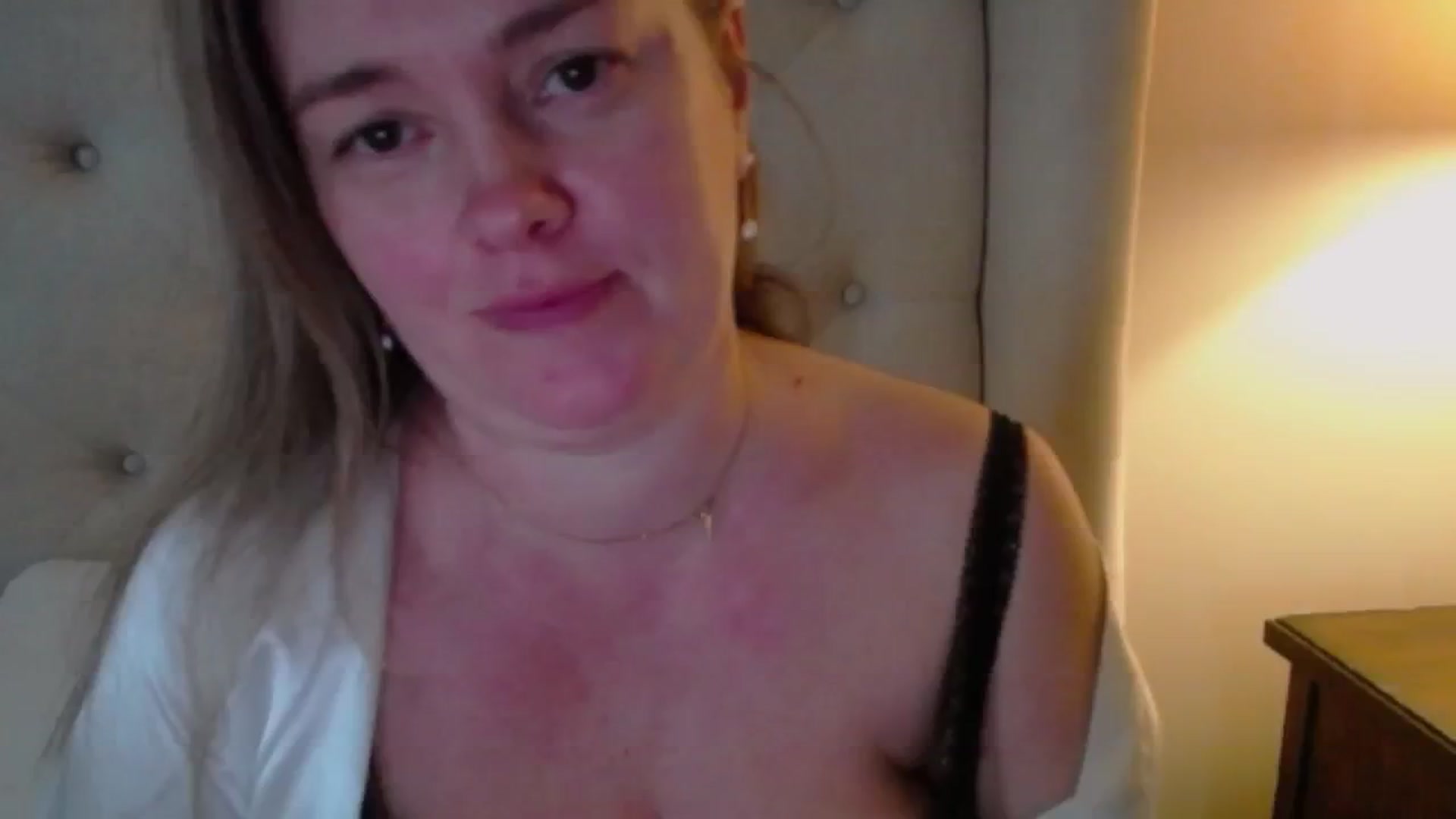 Gallery image thumbnail from J0llye's myfreecams stream on, 02/11/2025, 20:57 image 2 of 20