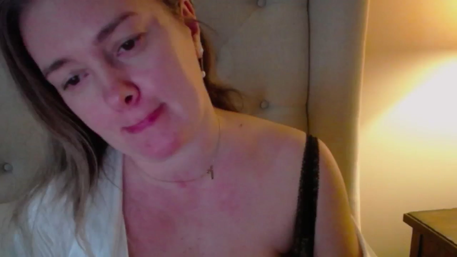 Gallery image thumbnail from J0llye's myfreecams stream on, 02/11/2025, 20:57 image 18 of 20